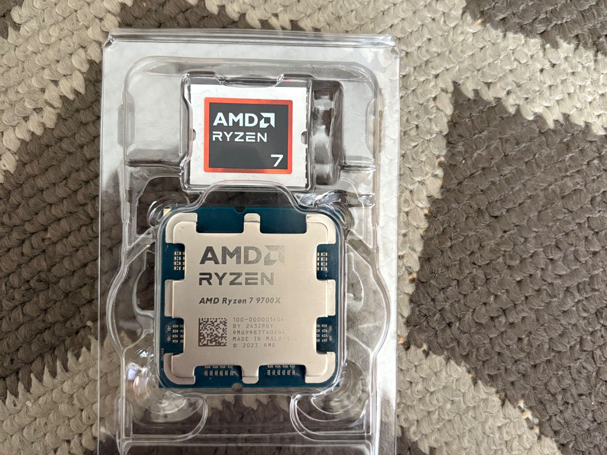 AMD Ryzen 7 9700X