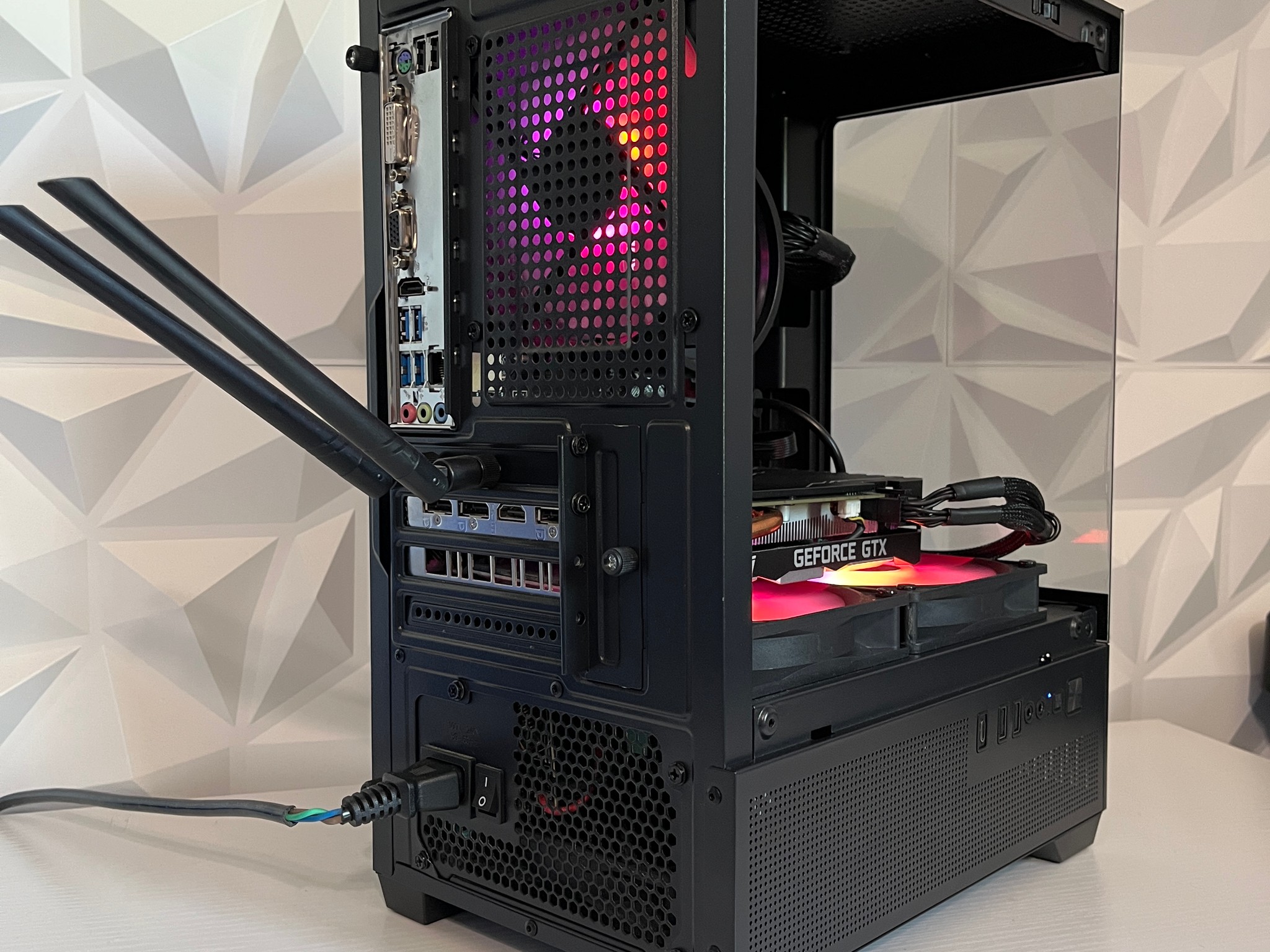GTX 1660 6GB, Ryzen 5 2600, 8GB RAM | Black RGB Gaming Computer/PC