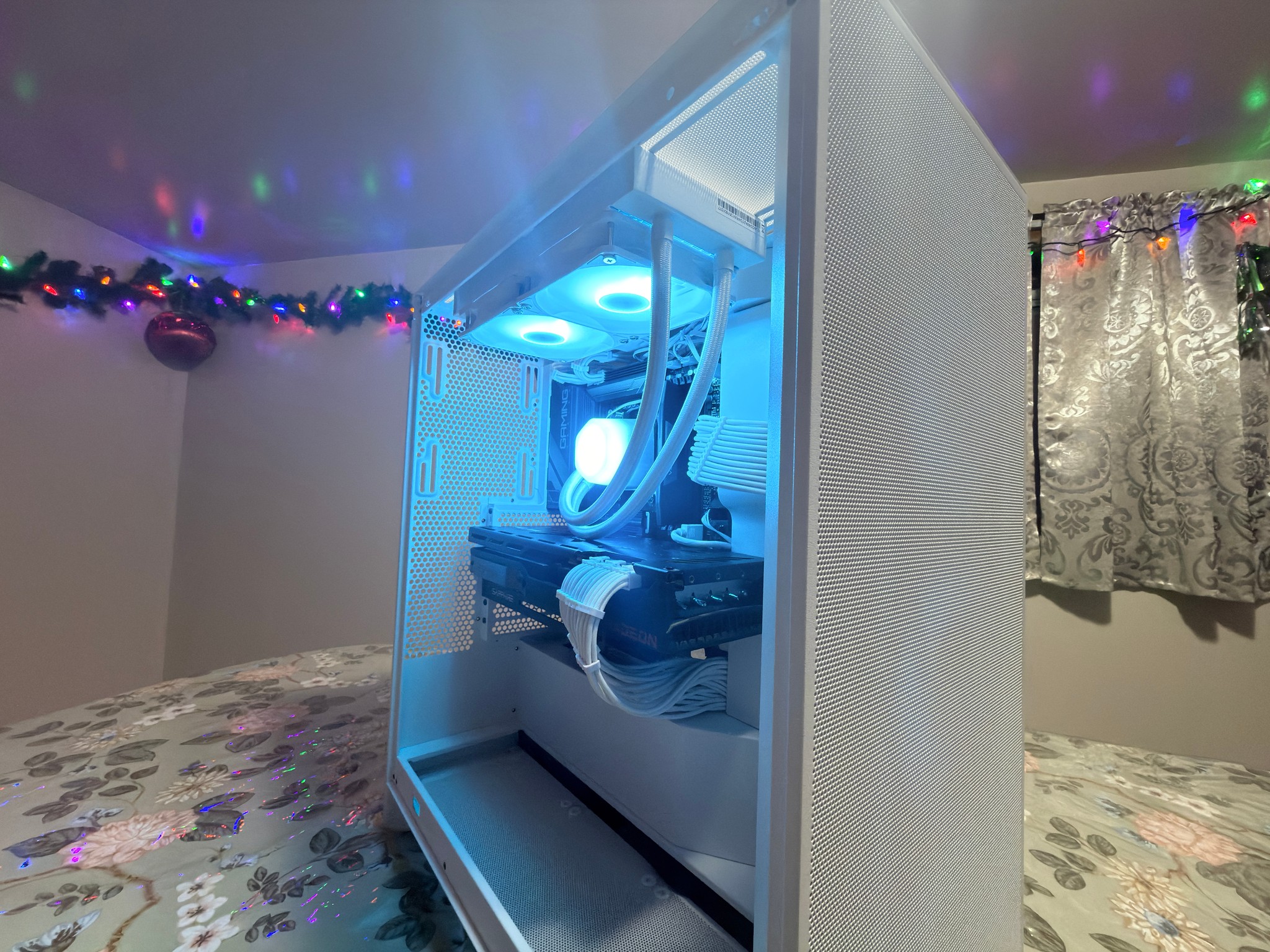 ❄️ WINTER PC ❄️ 7900 XTX  | Ryzen 9 7900x  | 1250W | 16gb DDR5 | 1tb SSD | WiFi | 4K Gaming PC