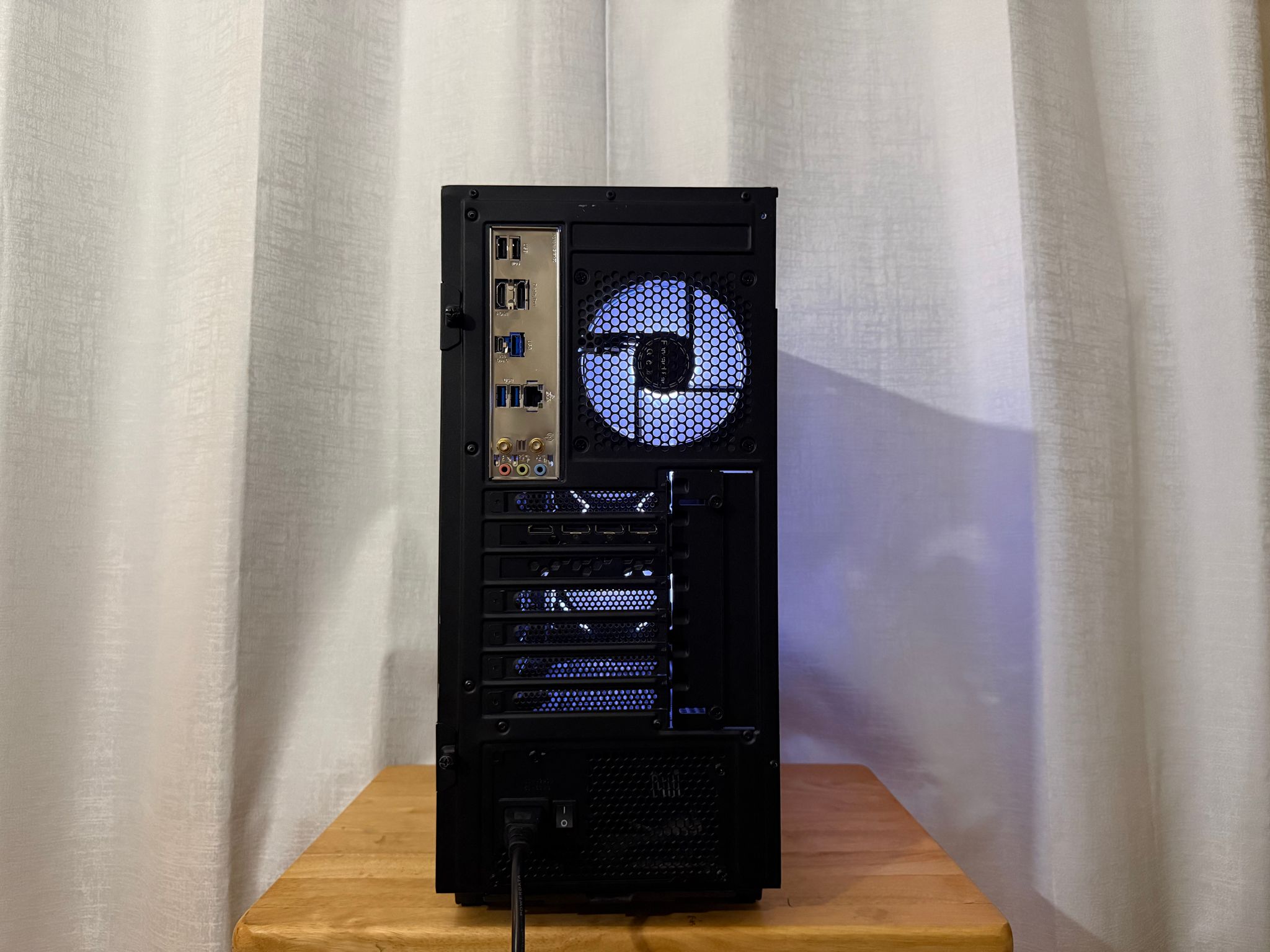 🛡️Rtx 3060 Ti | Intel i5-10400f | 1Tb Ssd | Liquid Cooled Gaming PC