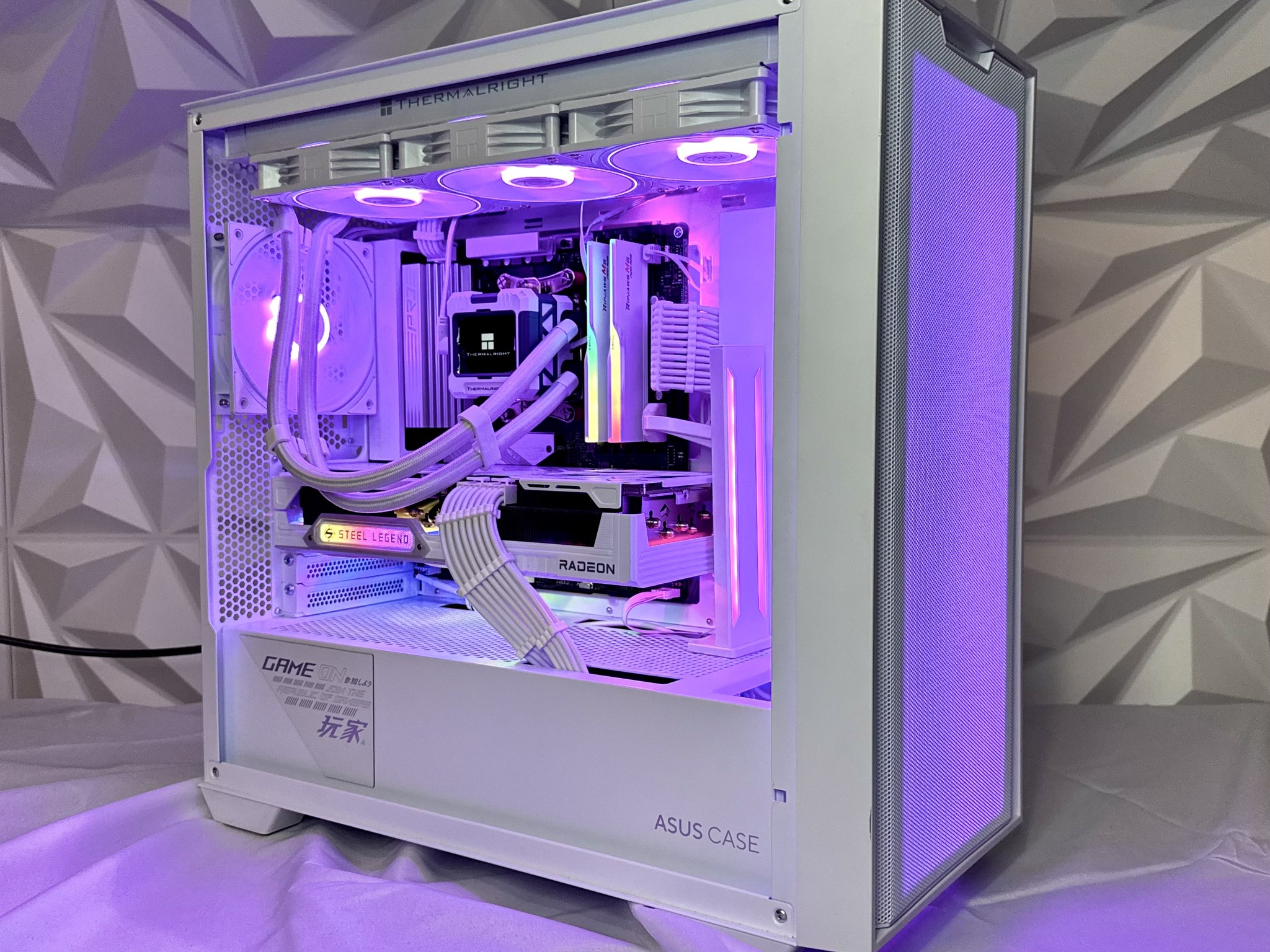 💡🐰|High-end Gaming Pc| Ryzen 7 7700x, 9070xt, 32gb, 1tb, Wifi