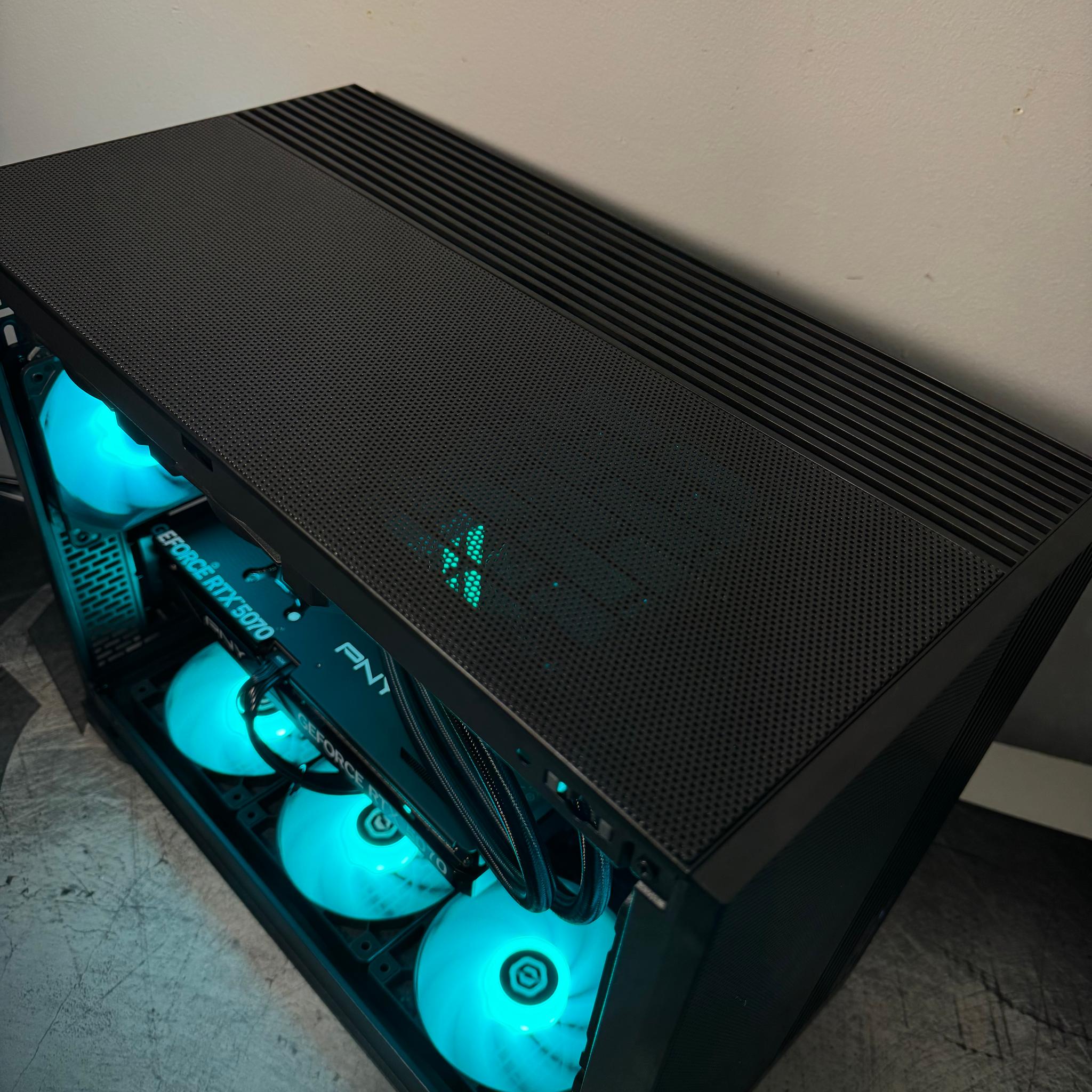 RTX 5070 | Core i7-14700F | 32GB DDR5 6000MT/s | 2TB Storage | Free Shipping