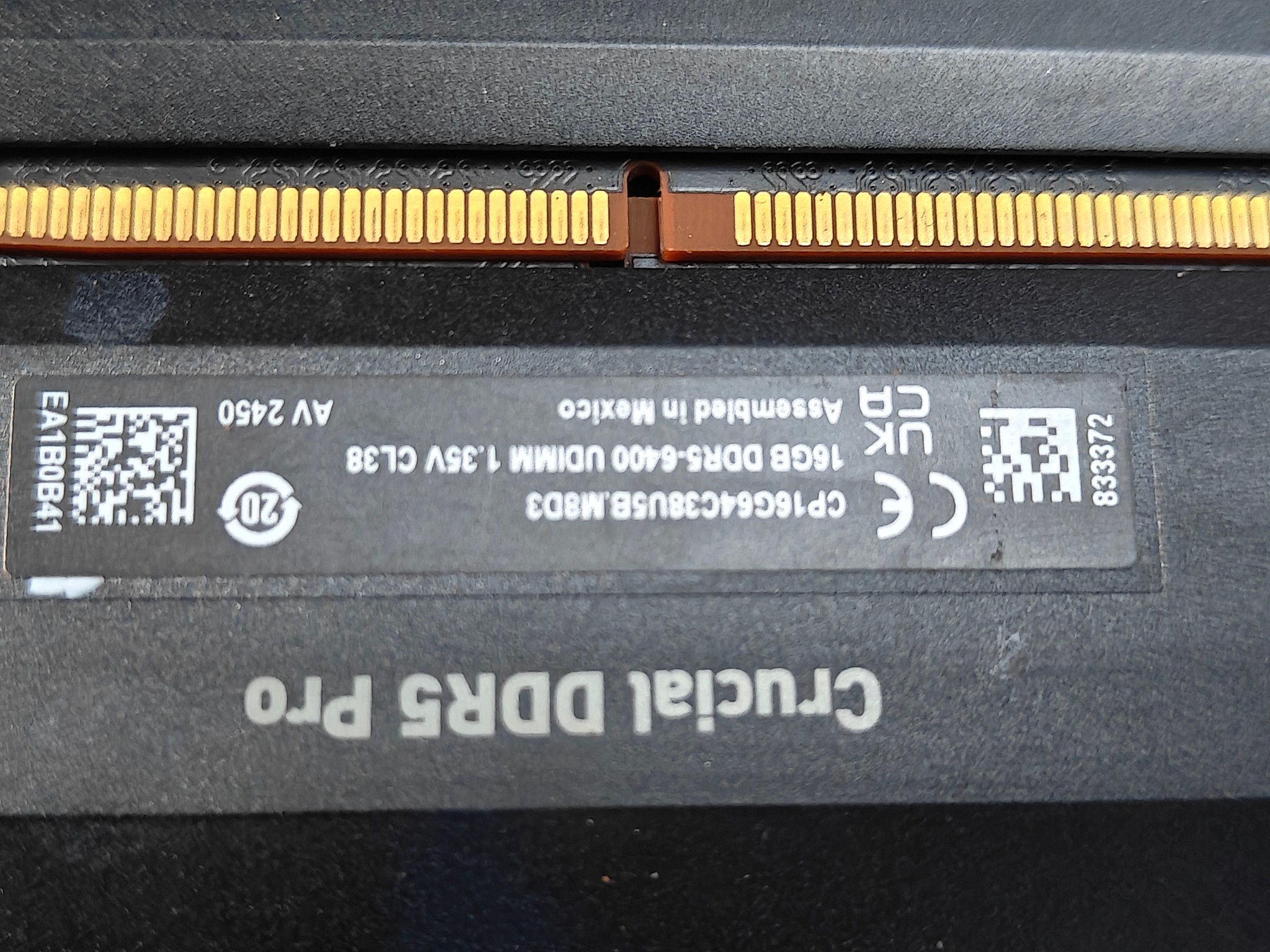 Crucial Pro OC Gaming 32GB (2x16GB) DDR5 6400MHz CL38 Desktop Memory