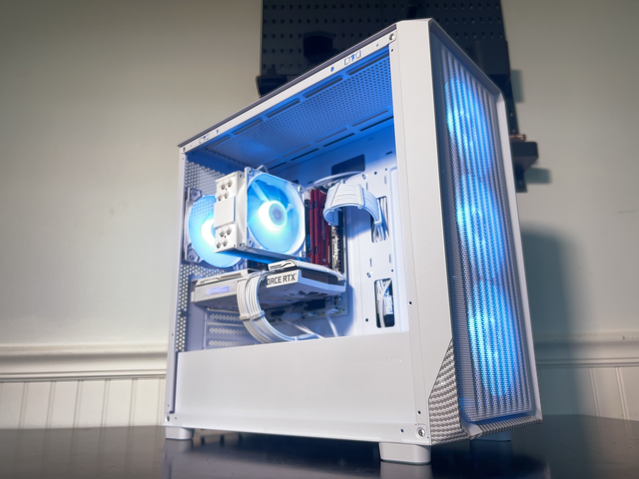⚪️Whiteout RTX Gaming PC | Rtx 3060 12gb | Ryzen 5 3600x | 16gb ddr4 | 1tb Storage | Windows 11 Pro