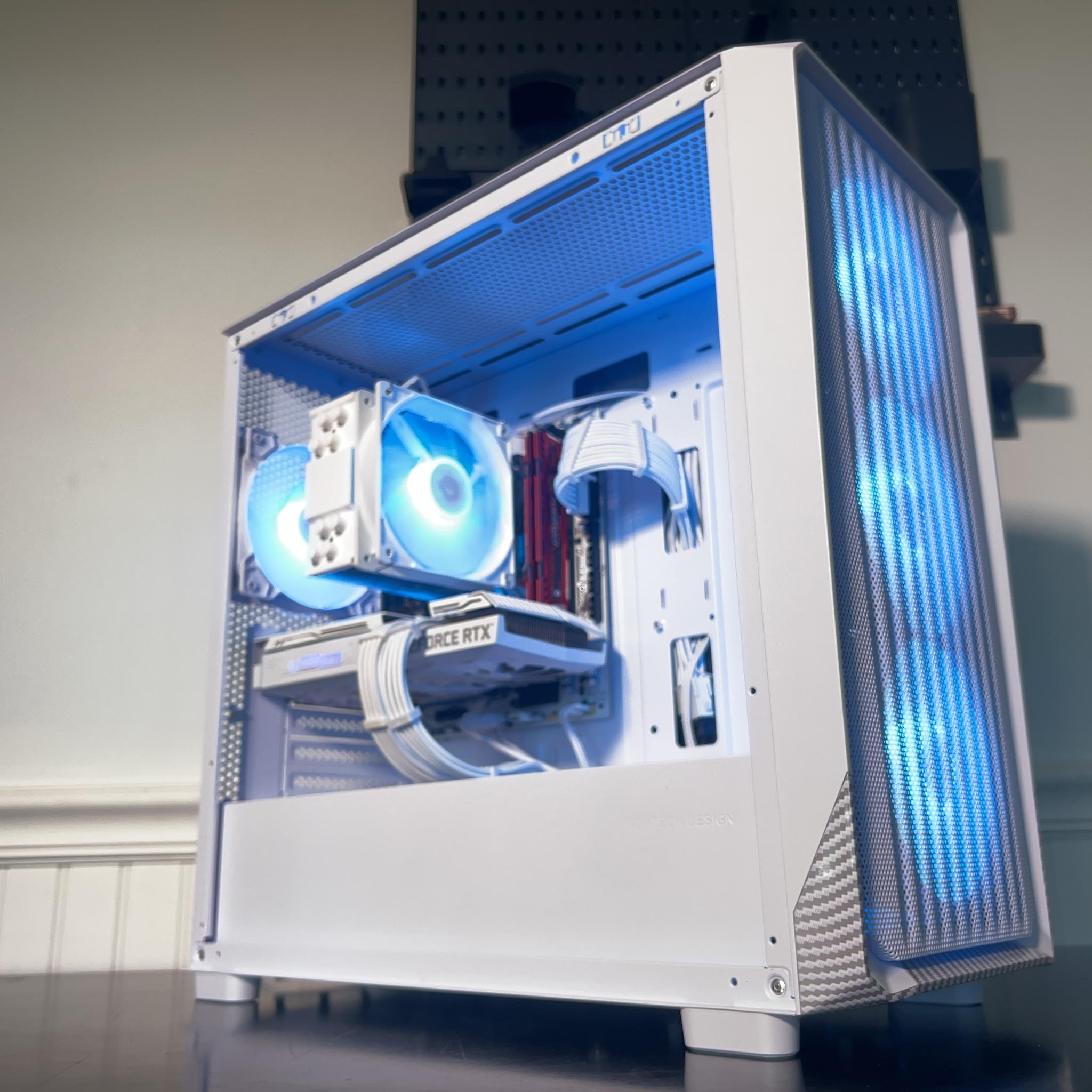 ⚪️Whiteout RTX Gaming PC | Rtx 3060 12gb | Ryzen 5 3600x | 16gb ddr4 | 1tb Storage | Windows 11 Pro