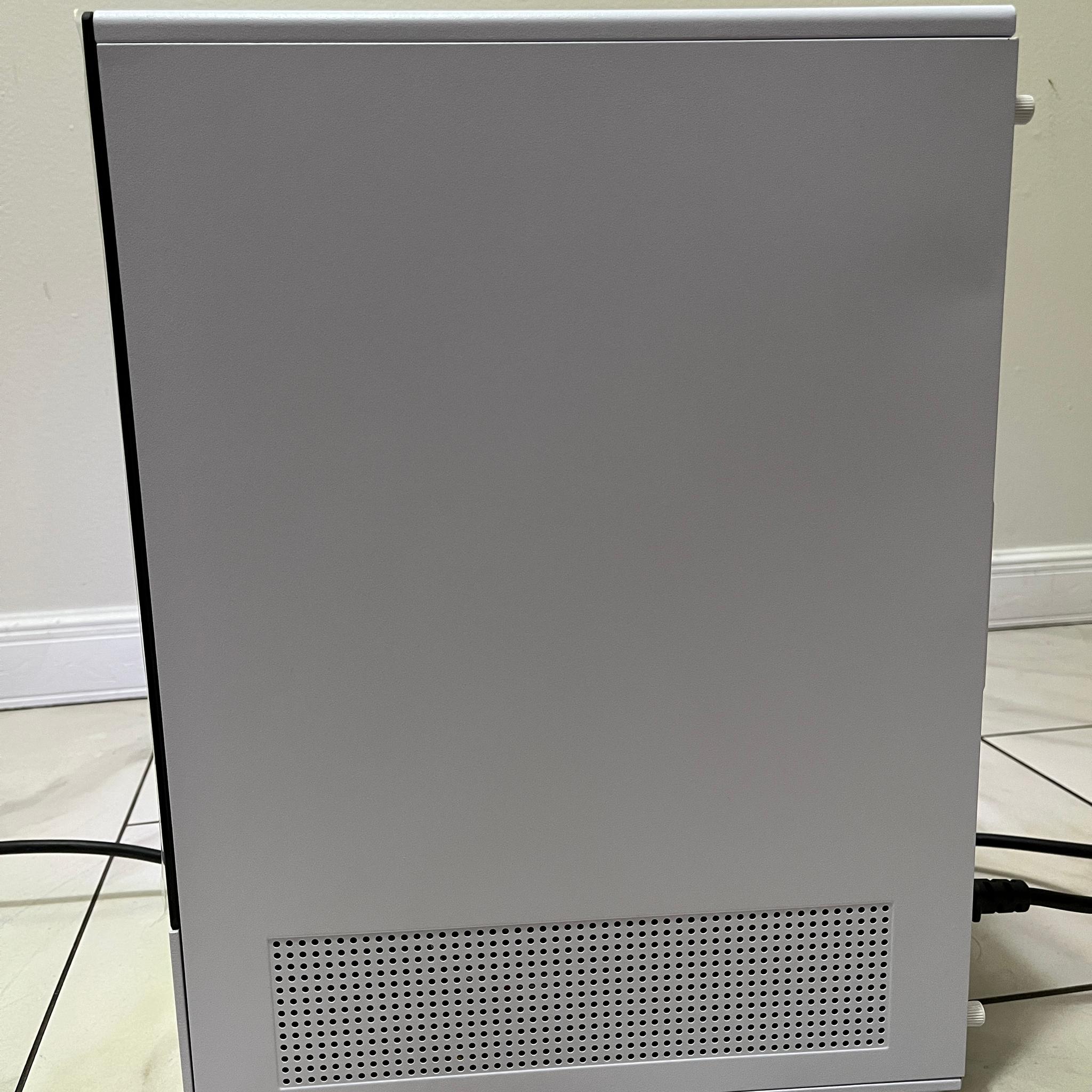 NVIDIA RTX 2060, Intel i7-6700, 16GB RAM, 740GB Storage - Gaming PC w/Wi-Fi & BT