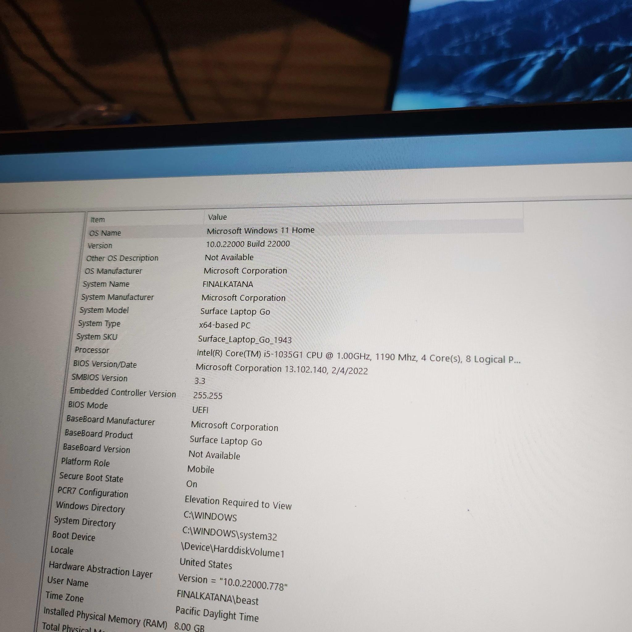 Surface Laptop Go 8GB