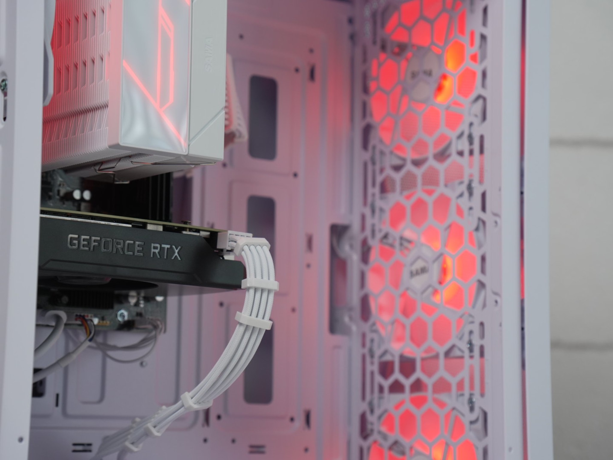 RTX 2060 | RYZEN 5 3600 | 16GB RAM | 1080p Budget Gaming PC