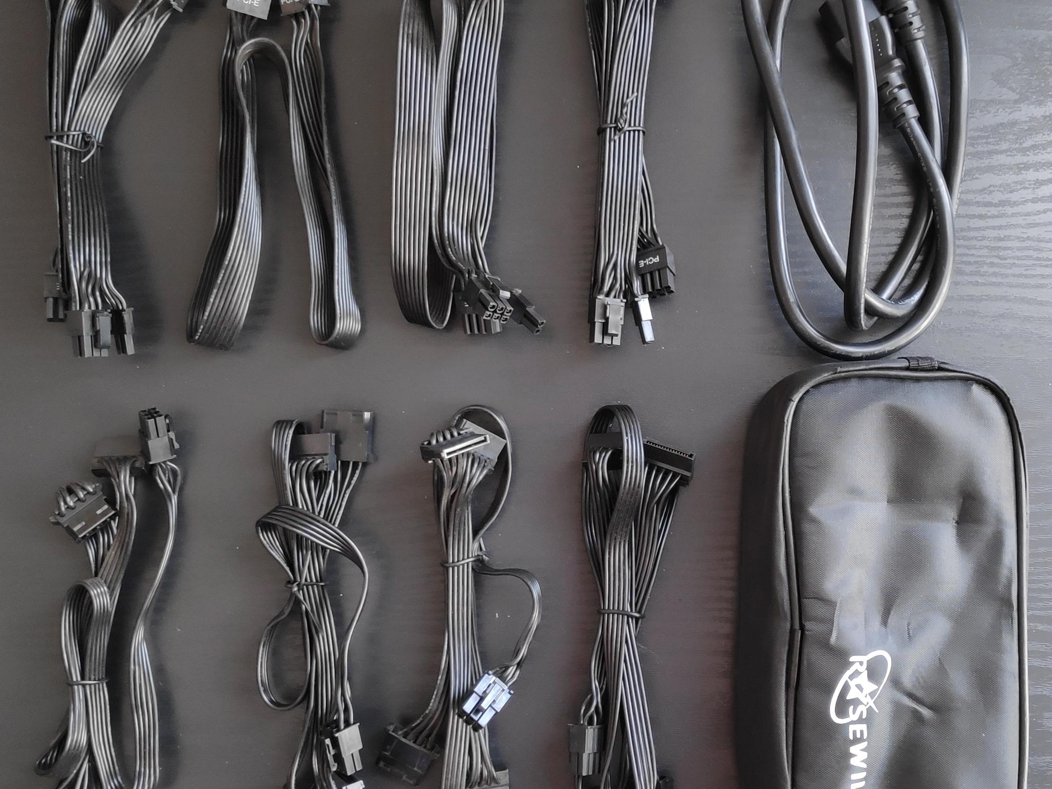 Rosewill Capstone 850M Semi-Modular 80 Plus Gold Power Supply