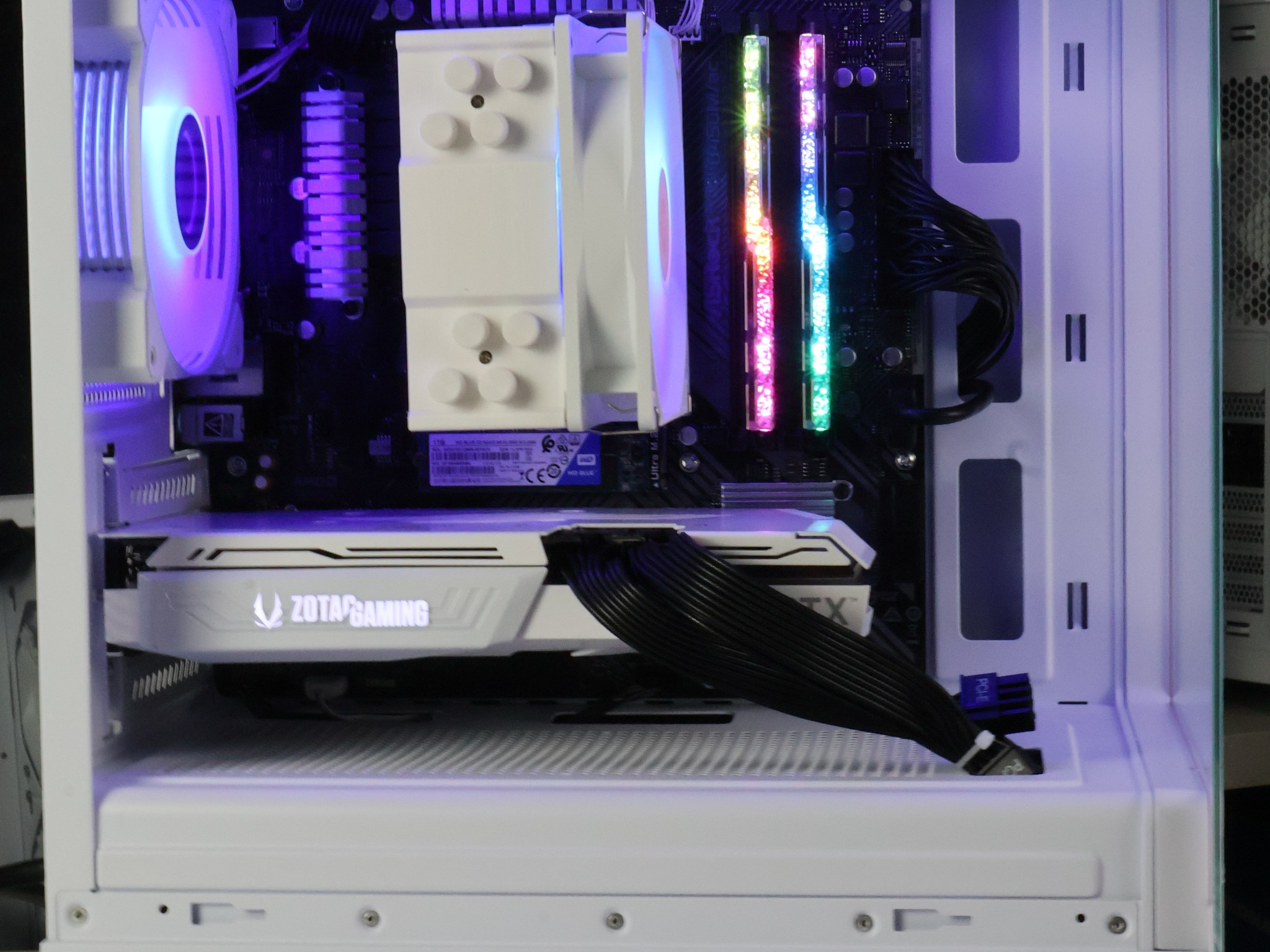 ⚪ Ryzen 7 3700X/RTX 3070 Gaming/Streaming PC⚪