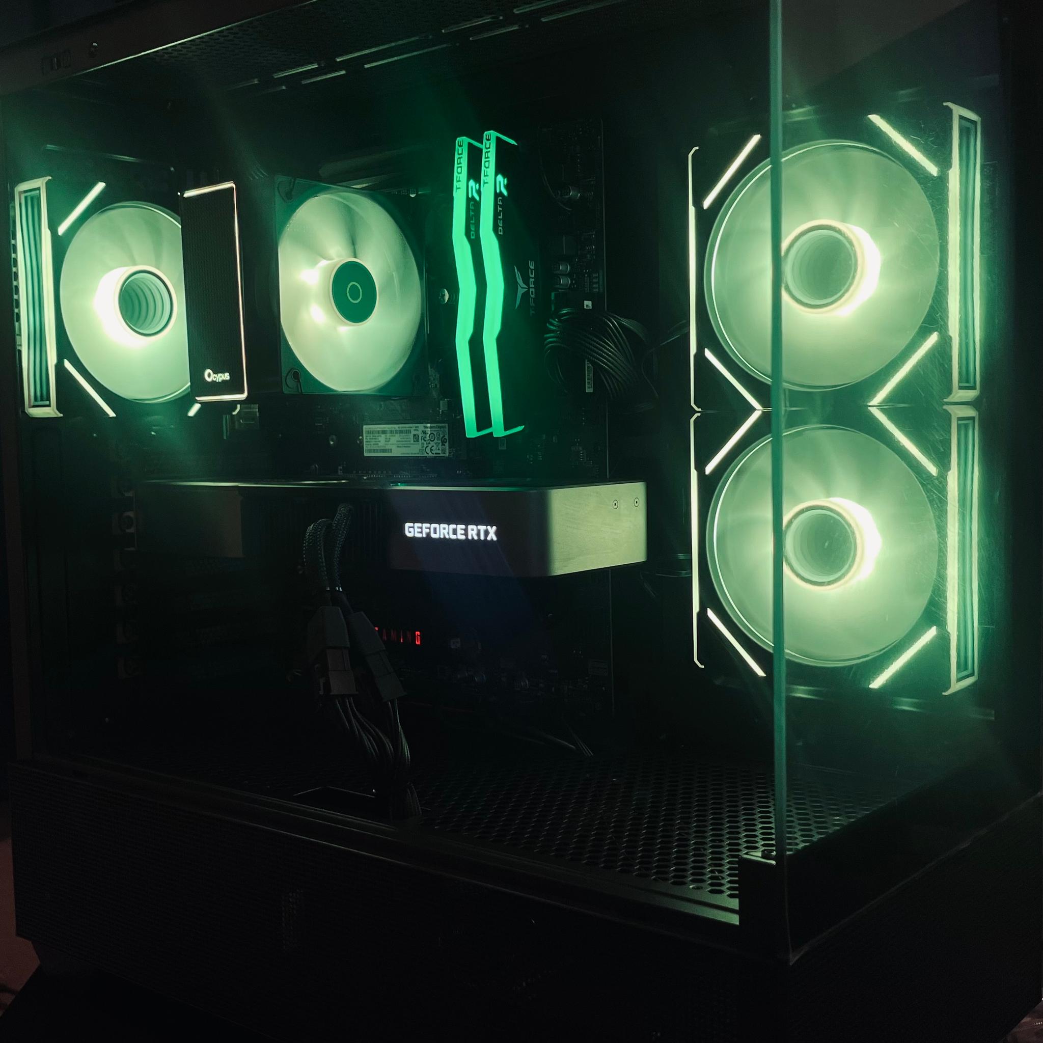Pro Gaming PC |RTX 3080 // Ryzen 7 5700x3D // 32GB DDR4|