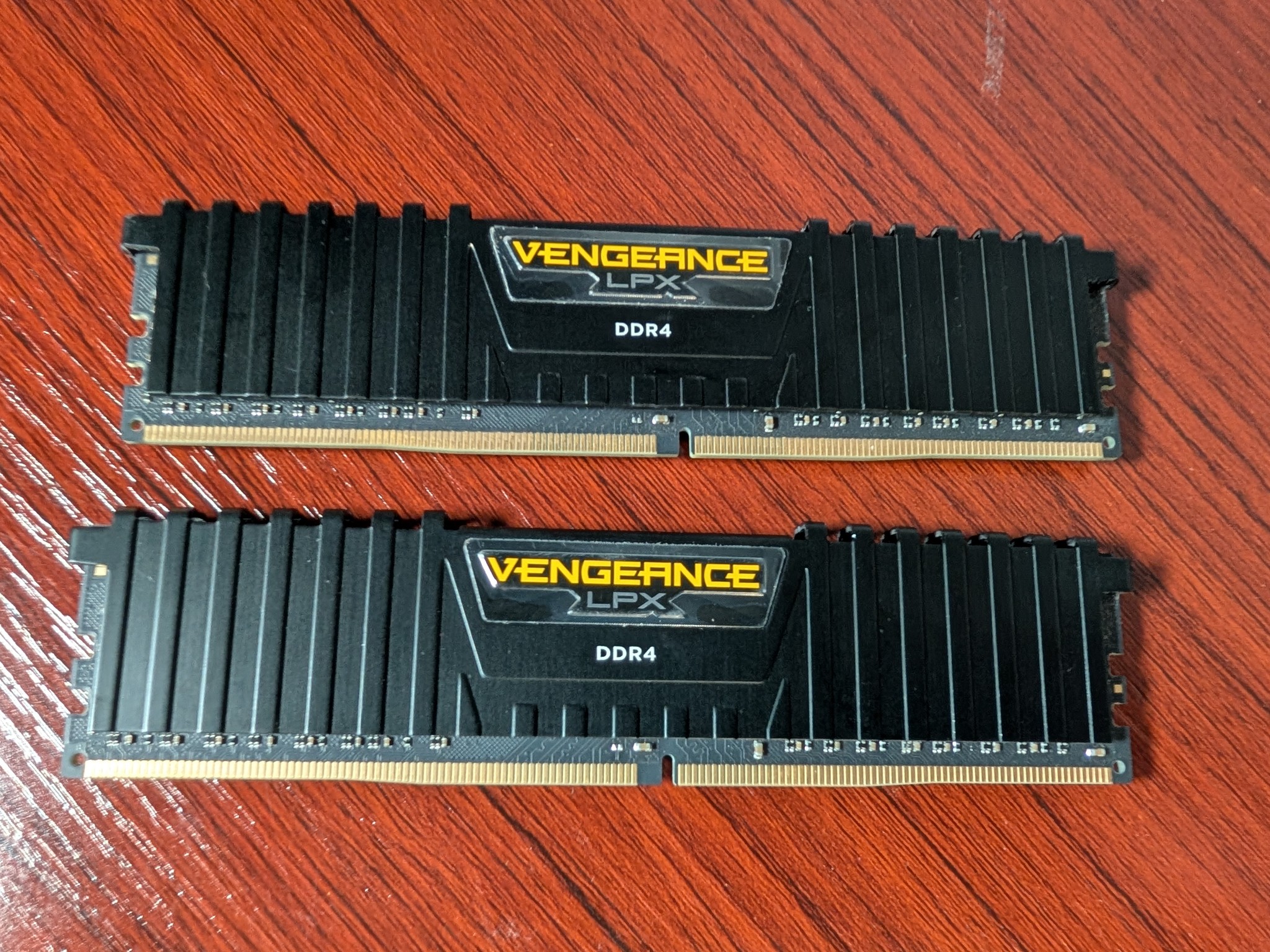 Corsair Vengeance LPX 32GB DDR4 (2x16GB) 3600MHz CL18