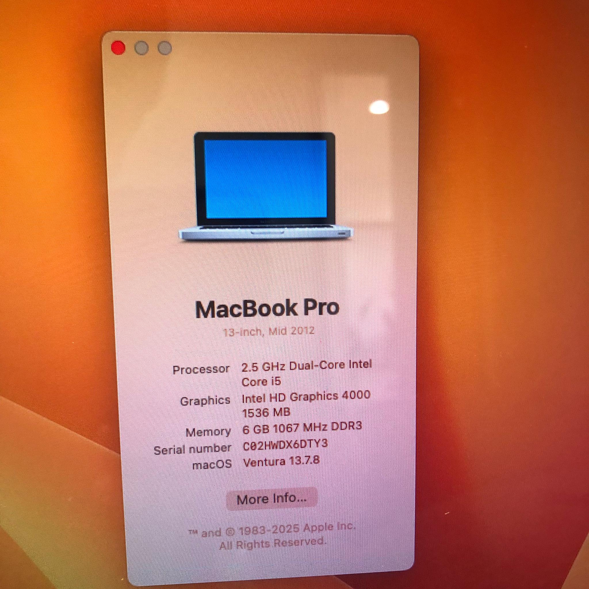 Apple MacBook Pro 13" 2012 | Intel i5 2.5GHz | 6GB RAM | 128GB SSD | Ventura (OCLP) + Charger