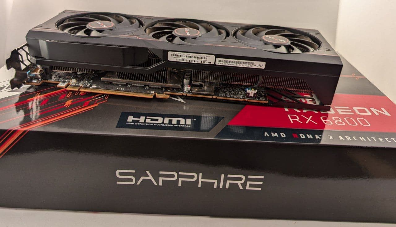 Sapphire Pulse AMD Radeon 6800 16GB