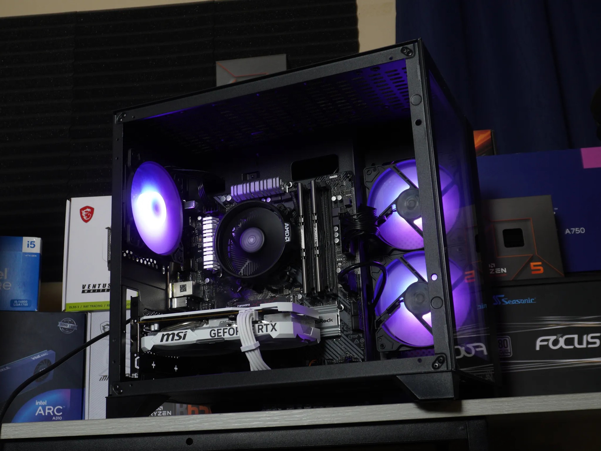 "PTPK" || RTX 4060, R5 5600 || Mid-Ranged Gaming PC