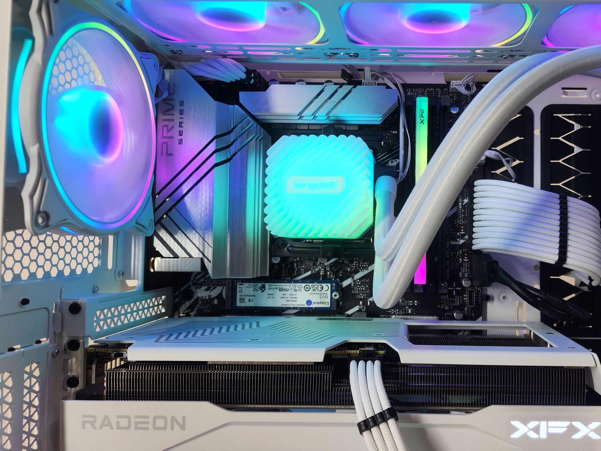 Gaming PC i7-13700KF 16GB RAM 1TB SSD RX 9060 XT 16GB Windows 11 Computer