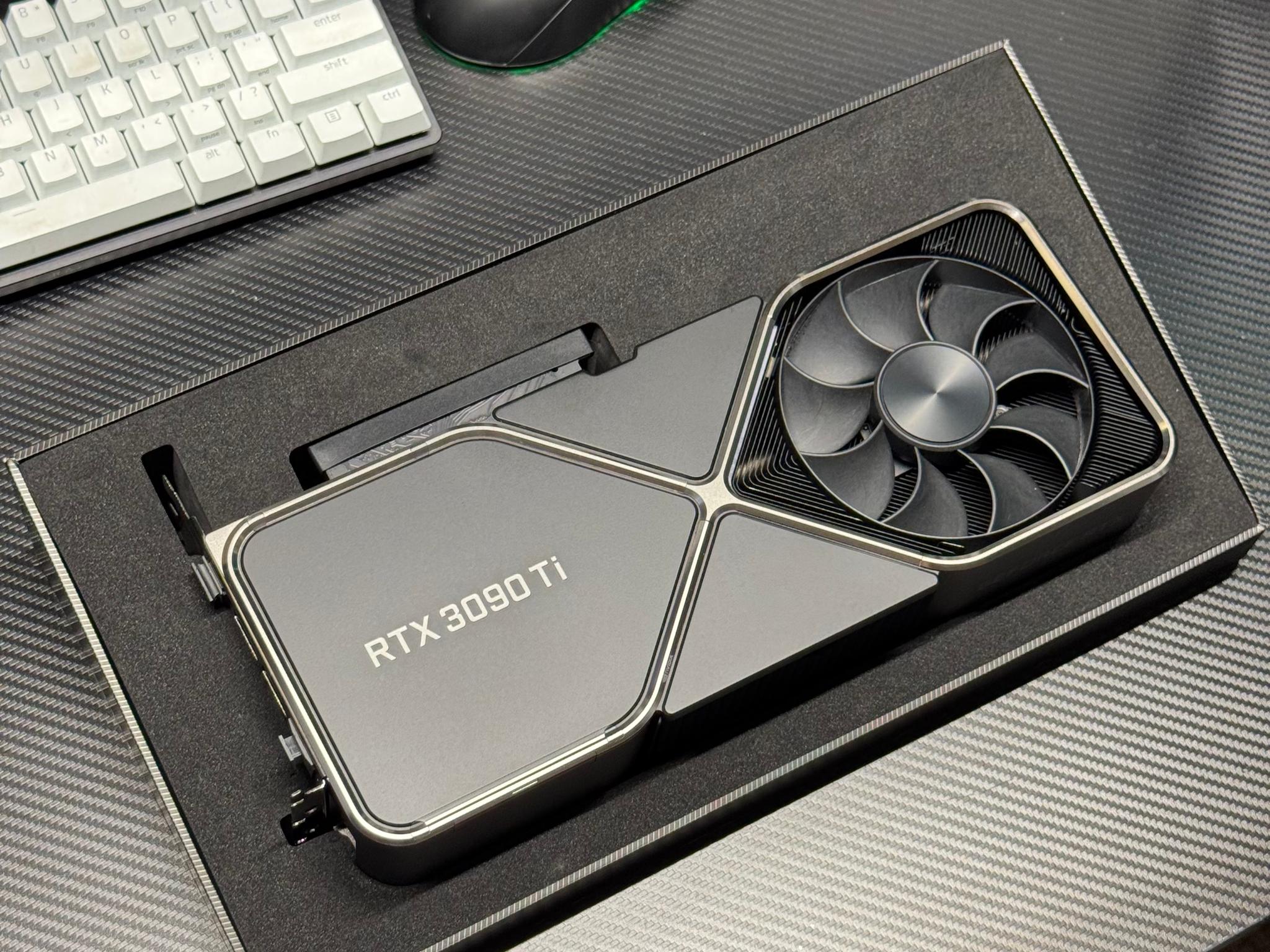 NVIDIA GeForce RTX 3090 Ti - Image 1