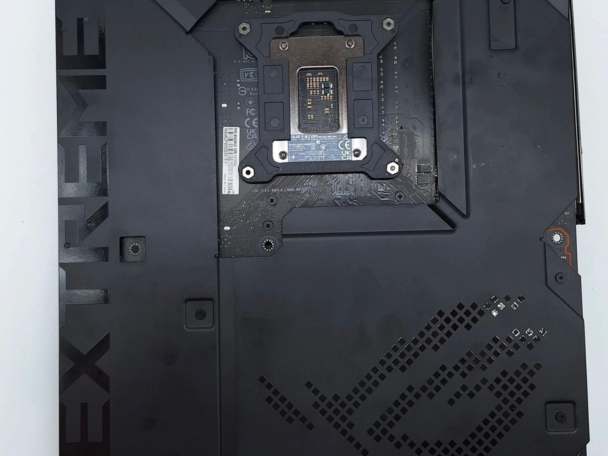 ASUS ROG Maximus Z690 Extreme DDR5 EATX INTEL SOCKET 1700 WIFI PCIE 5.0