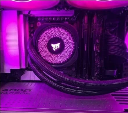 RX 9070 XT-Ryzen 9 9900x-32 GB DDR5 6000-2 TB SSD Beast Gaming PC