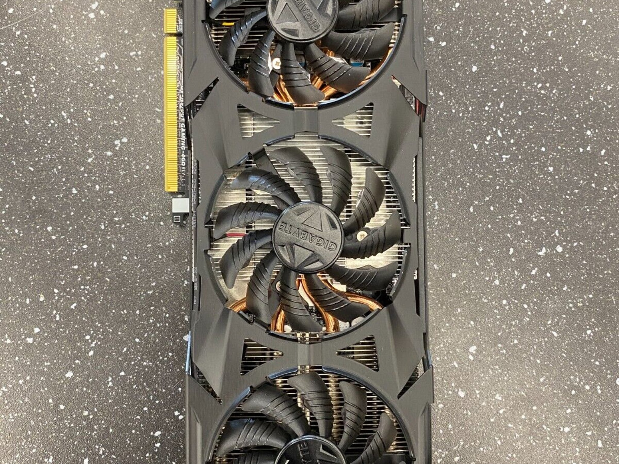 Gigabyte GeForce GTX 970 4GB GDDR5 PCIE Graphics Card - DVI, HDMI, DisplayPort