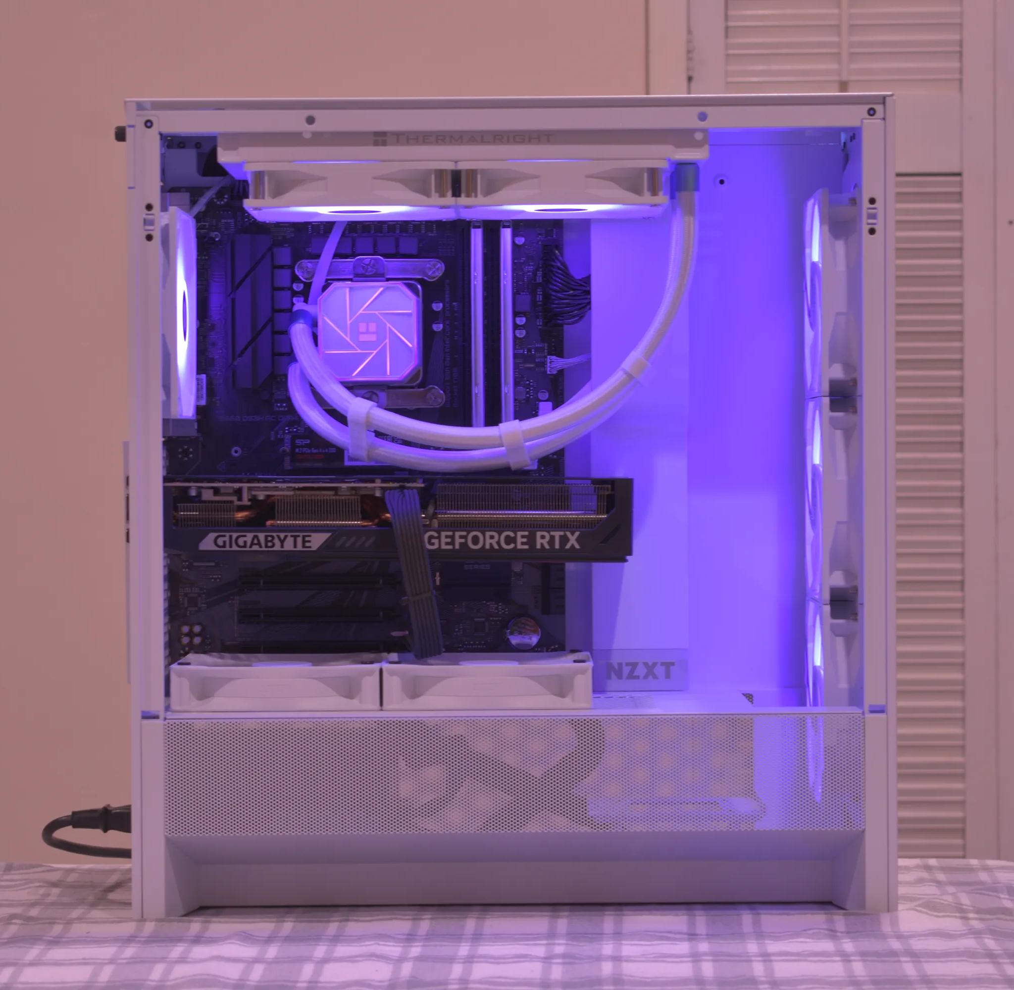 🚀Performance Gamer🚀 Intel i5 14600K | RTX 5070 12GB | 32GB DDR4 | 2TB nVME SSD | White | RGB+Wifi