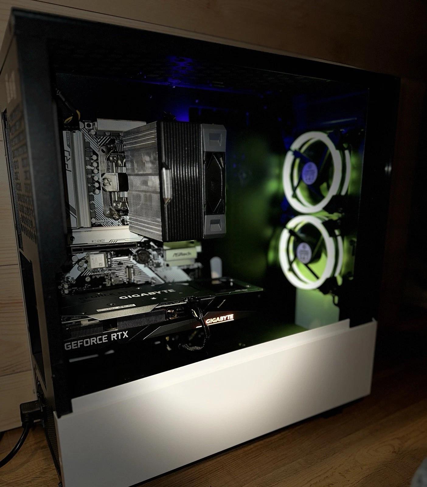 Powerful Ryzen 7 7700X RTX 3060 Ti Gaming PC - 32GB DDR5, 512GB SSD PLUG N PLAY!