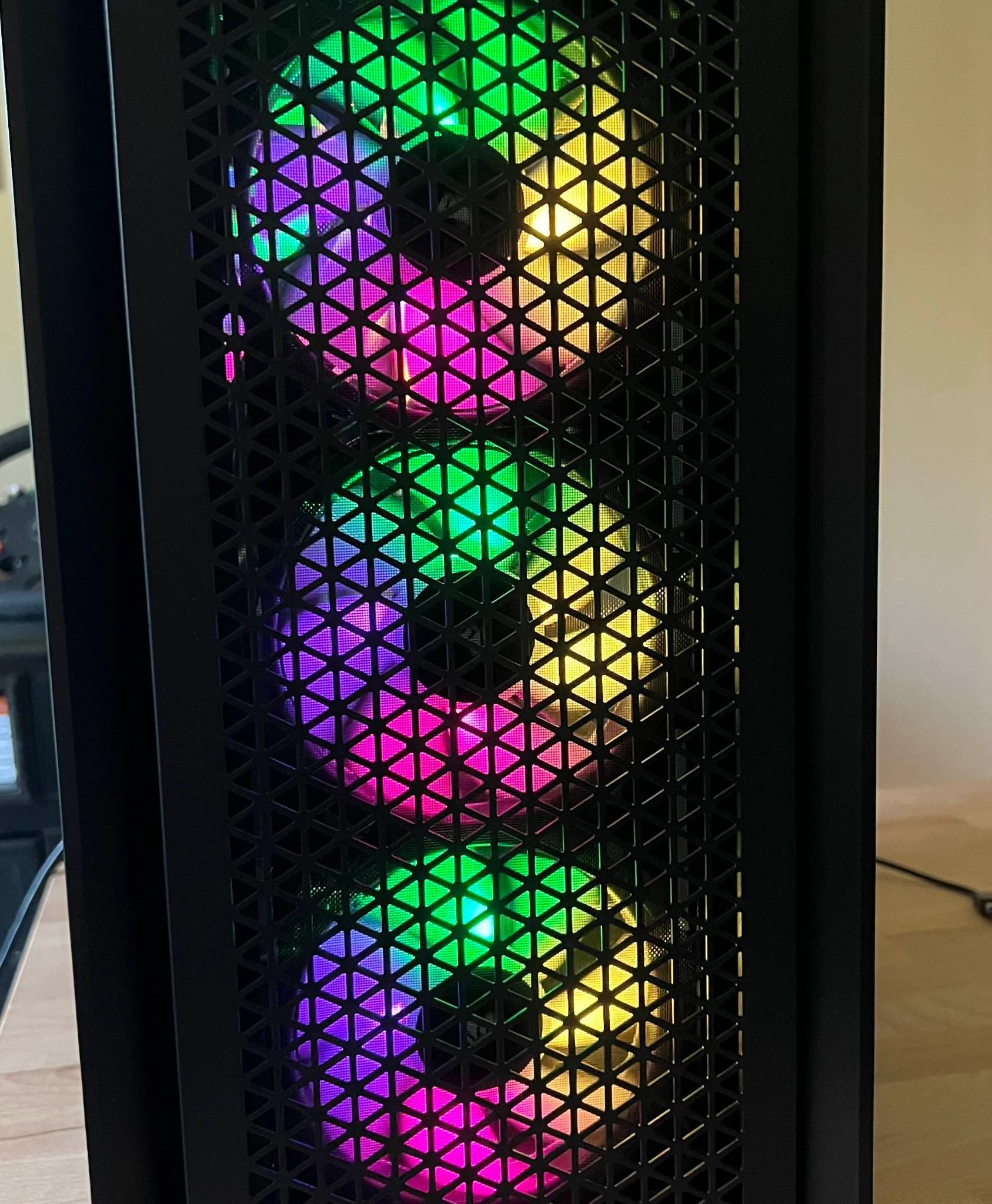 Ryzen 7, RTX 3070 High End Gaming PC