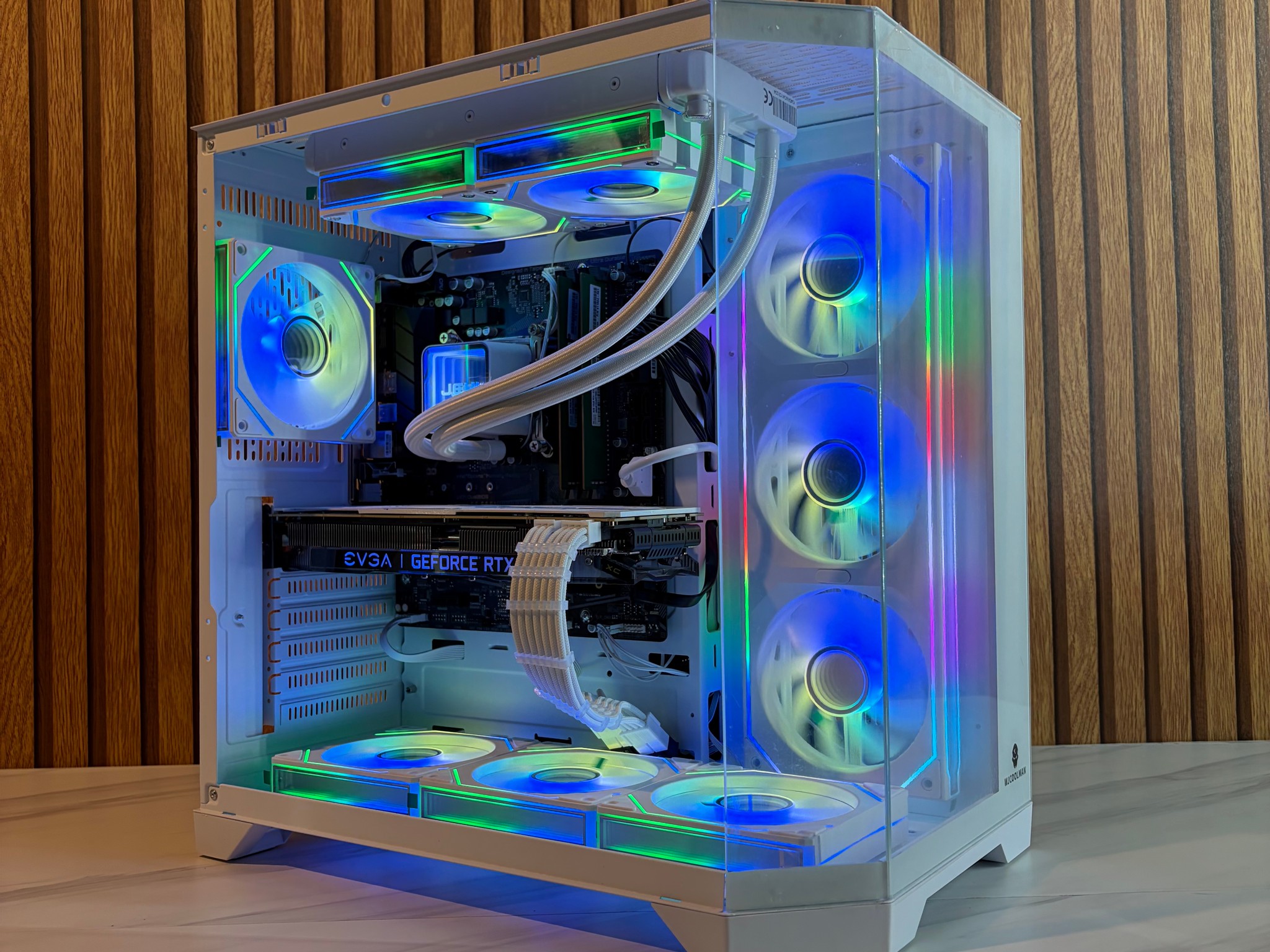 RTX 2070 | I5 10600KF | 16GB DDR4 | 500GB SSD | 650W