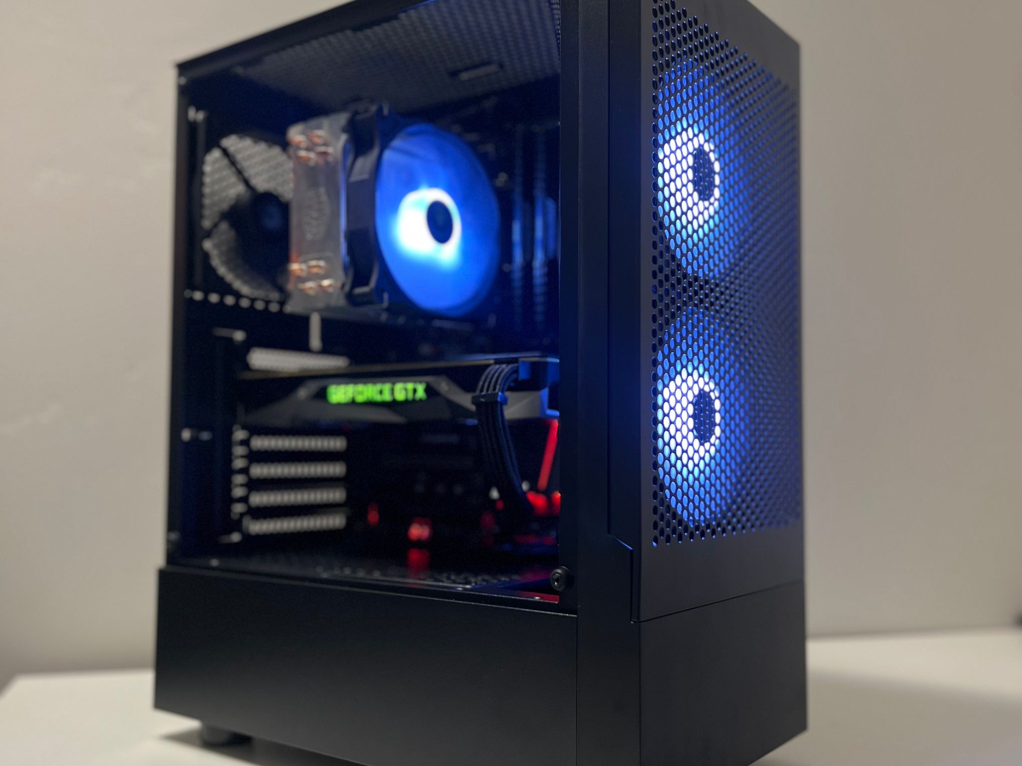 Gaming Pc | i7 8700k | GTX 1080