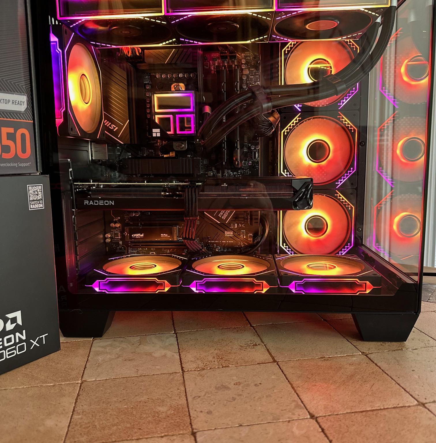 Ryzen 5 7600X / RX 9060XT 16GB, 500GB & 1TB M.2 SSD, Mid-Tower Gaming PC