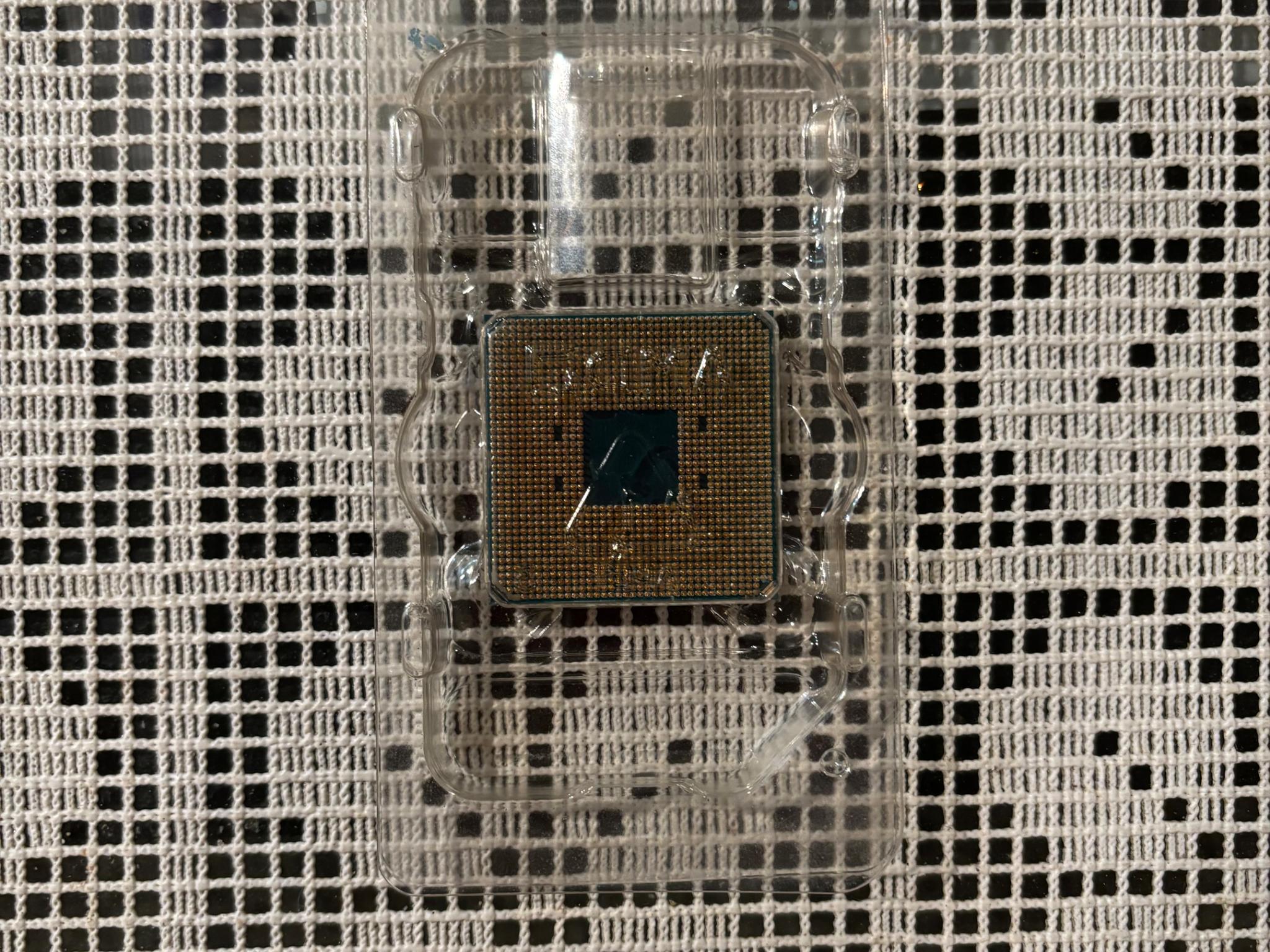 Ryzen 7 3700X