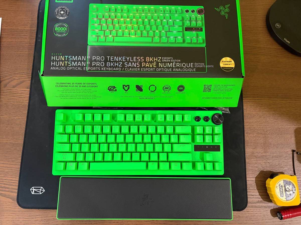 Razer Huntsman V3 Pro Tenkeyless 8KHz Esports Green Edition
