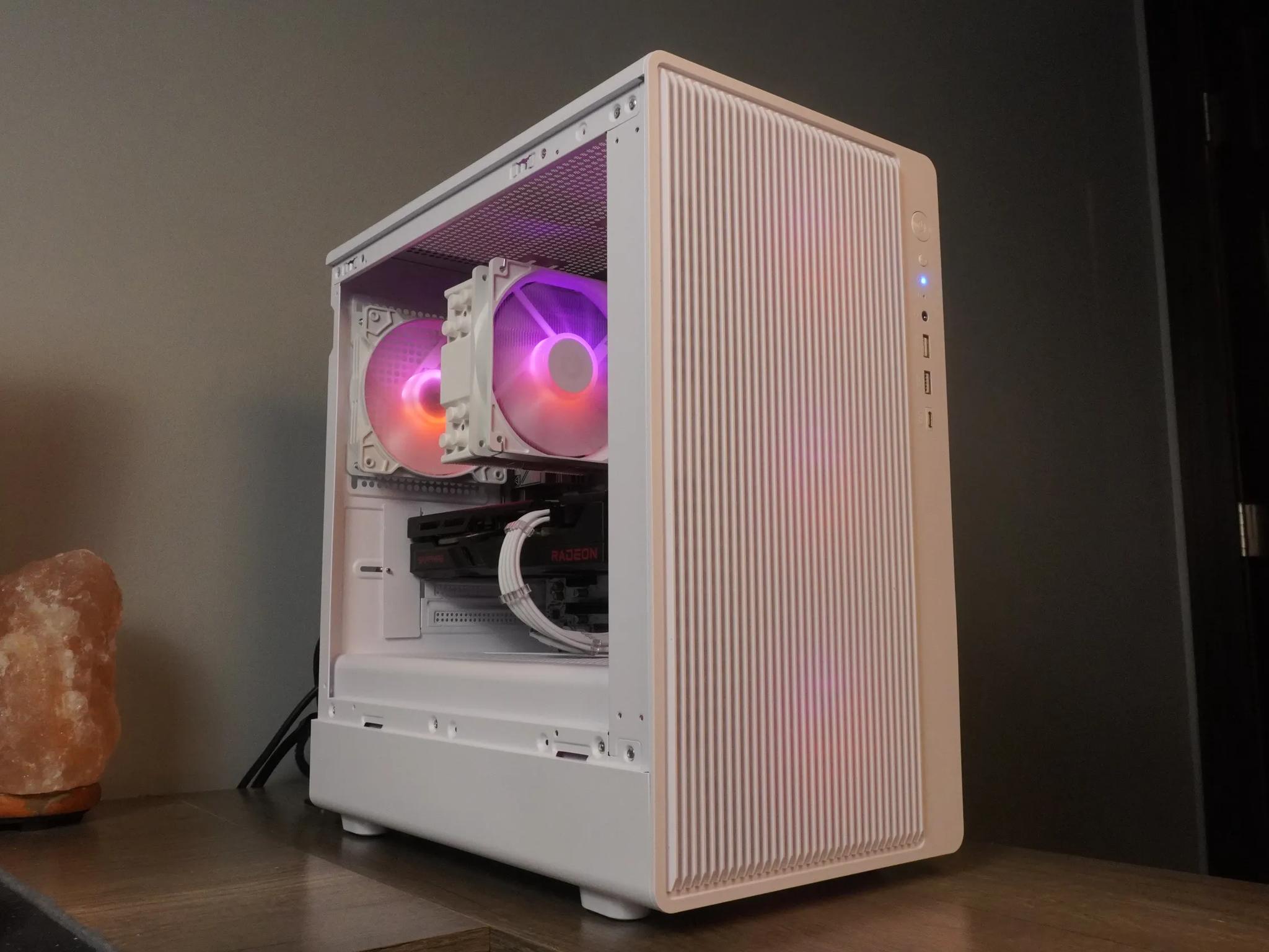🤍ALL WHITE🤍 Price To Performance 💪 🧡RX 6600XT 🧡 Ryzen 5 5600 | 32GB | 1TB | WIN ACTIVATED