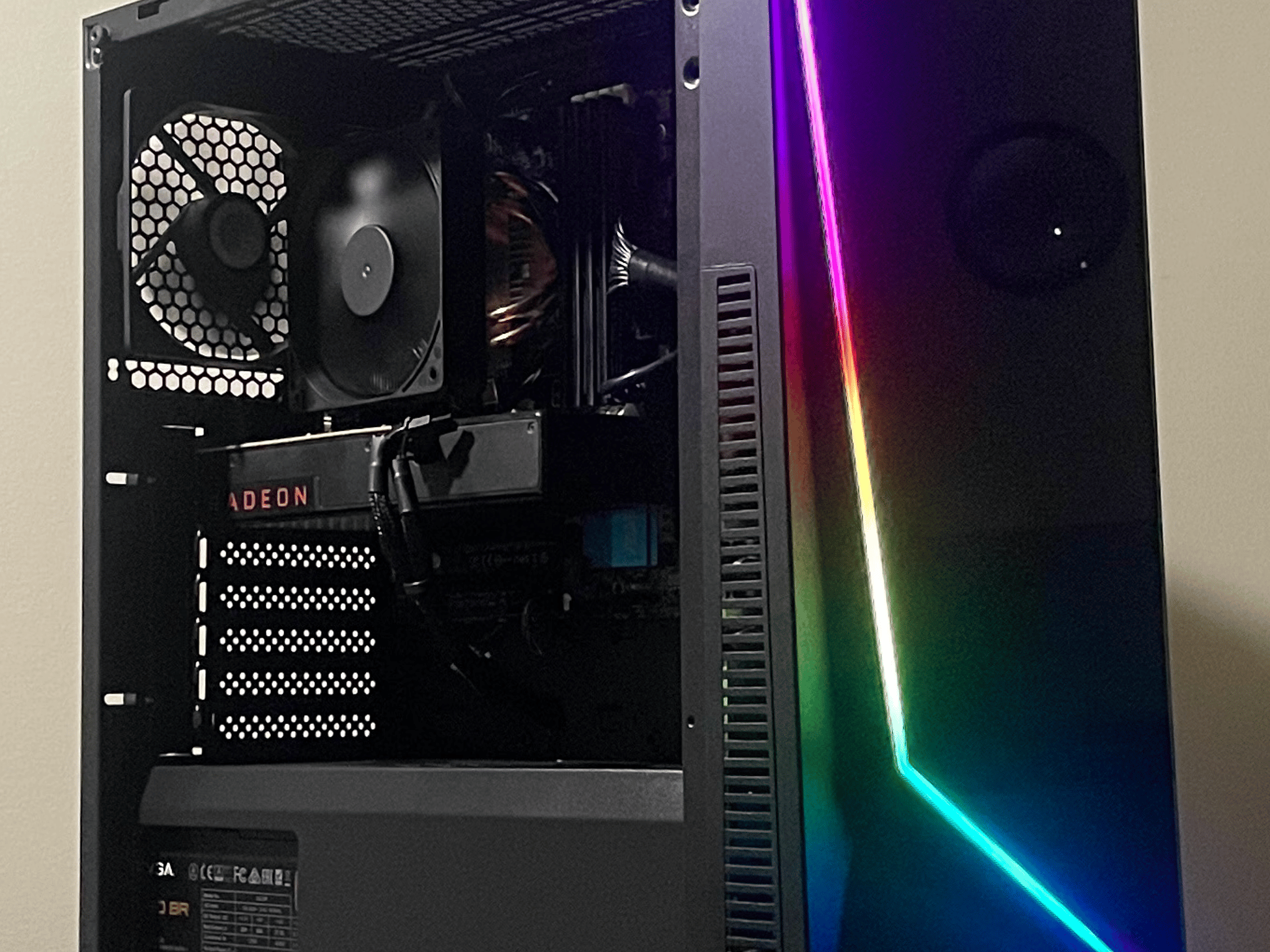 Stinger🐝/Rx 570 4Gb, I5-4570 Budget Gaming PC