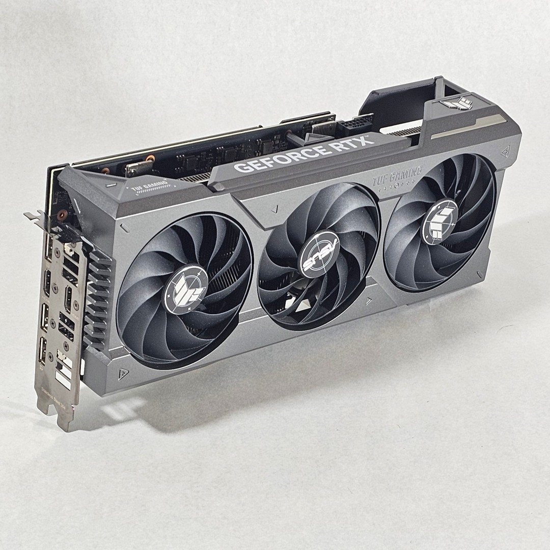 RTX 4070 Ti ASUS TUF Gaming 12GB | Jawa