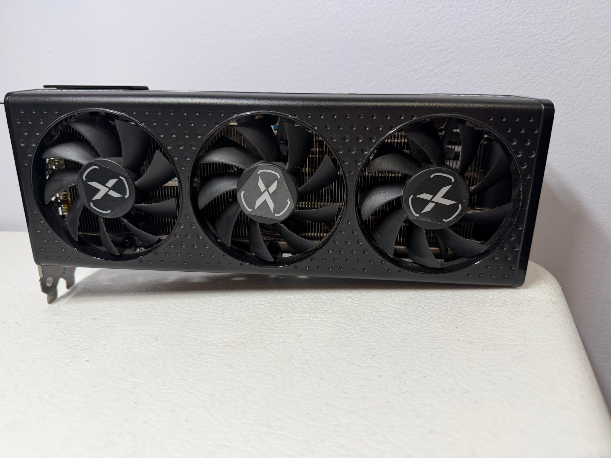XFX RX 6600XT QICK 308 8GB Graphics Card 6600 xt