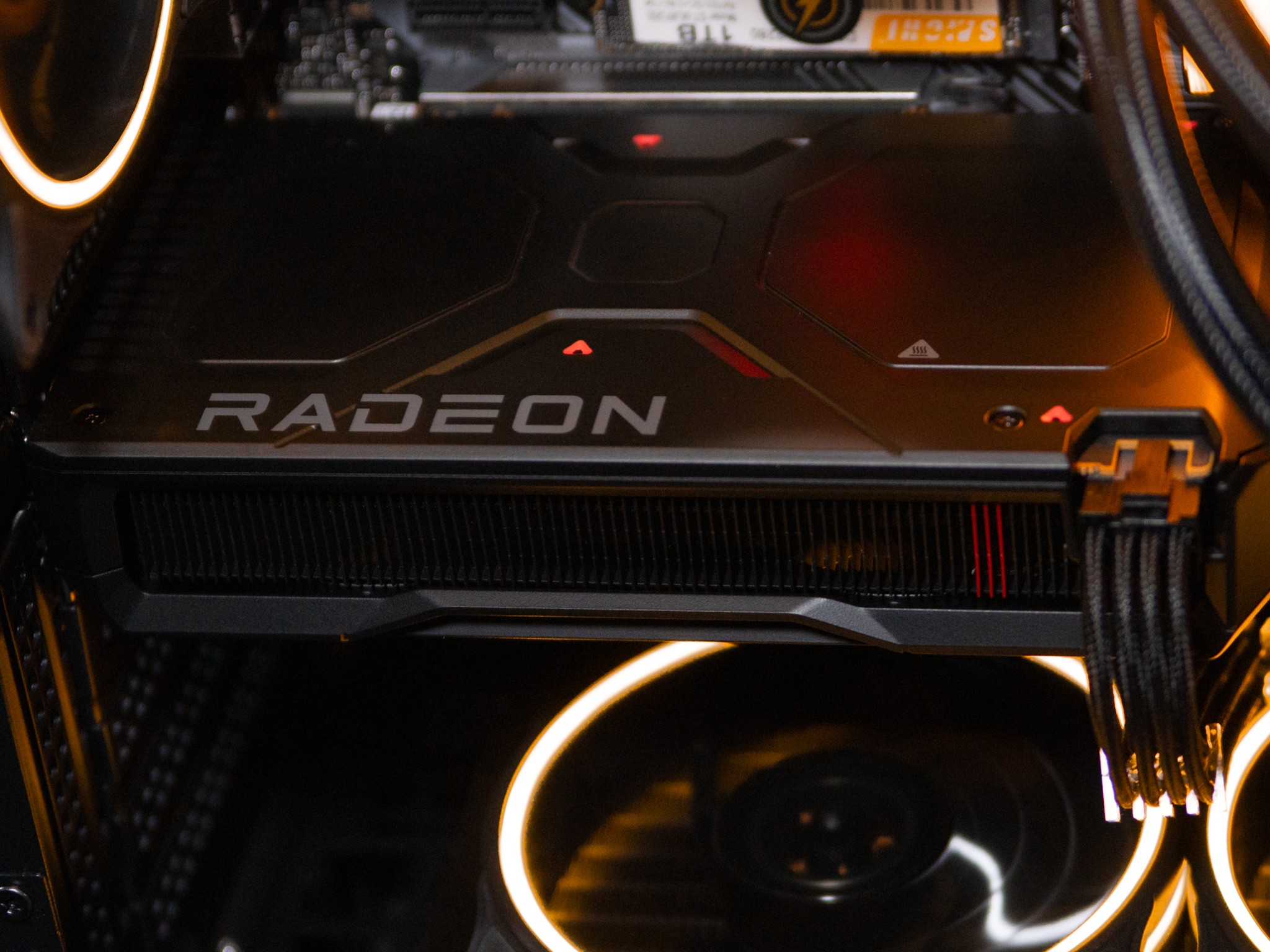 S Fox Duster RX 7600 32GB Windows 11 Ryzen 5700 1TB Gaming PC