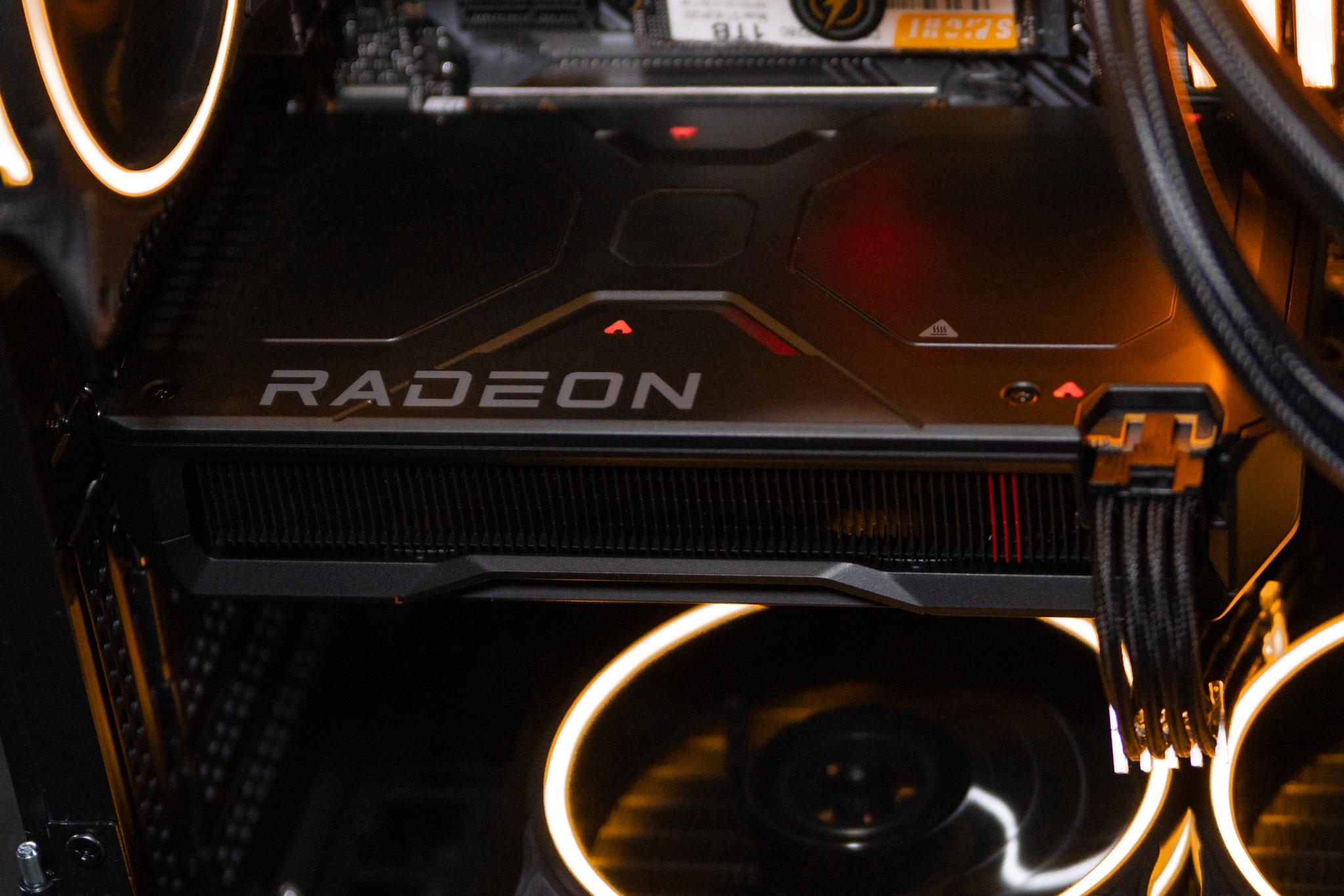 S Fox Duster RX 7600 32GB Windows 11 Ryzen 5700 1TB Gaming PC