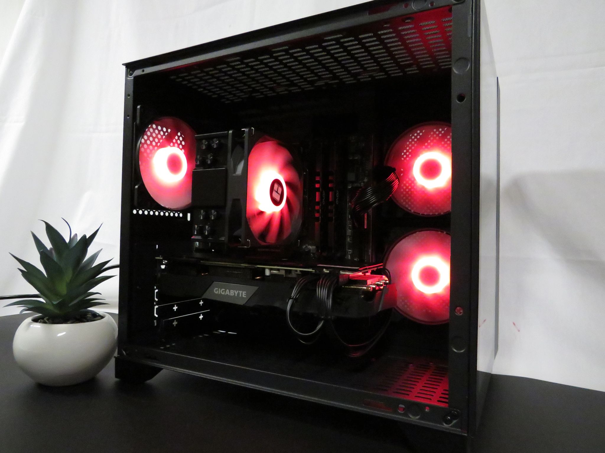 Budget Gamer and Streamer: Ryzen 5 5600X + RTX 2070 Super + 16 GB DDR4 + 1TB NVME SSD