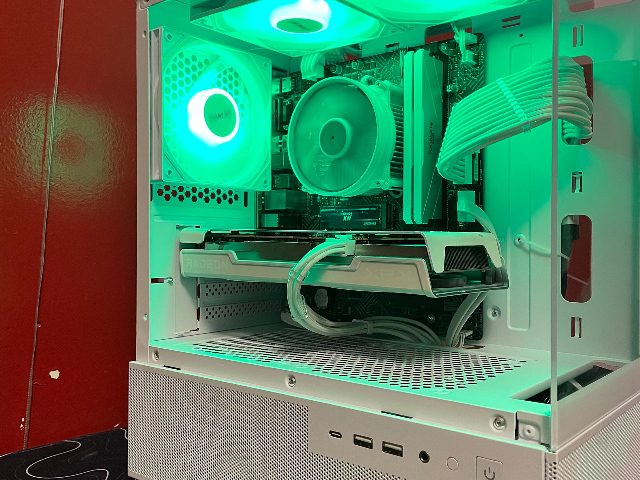 Gaming PC Send Offers || 13th Gen Intel w/ Rx 6600
