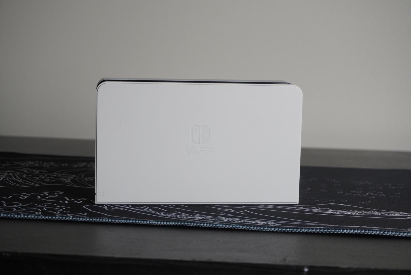 Switch OLED + Accessories