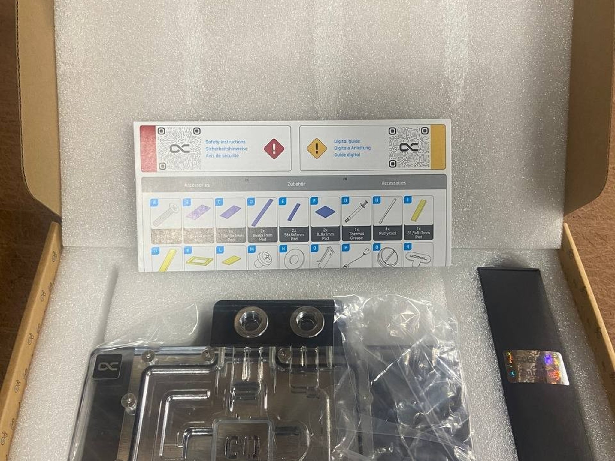 Alphacool Core RX 9070 XT Taichi with Backplate (14752)