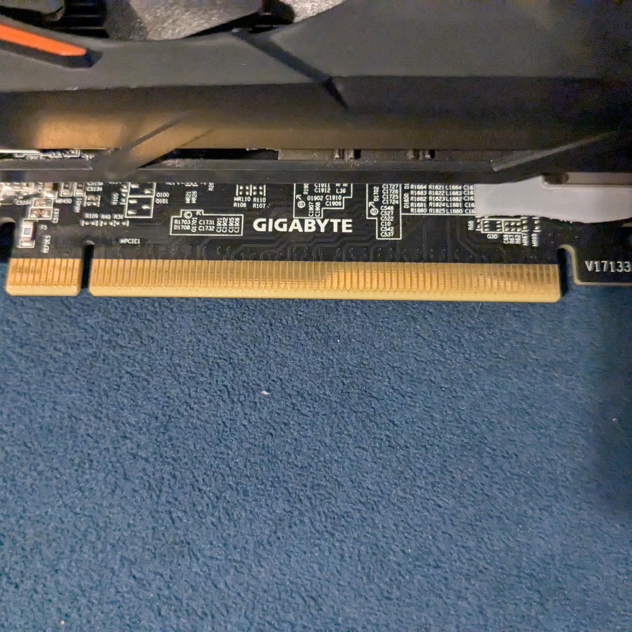 Parts only RX 580 8 GB READ DESCRIPTION
