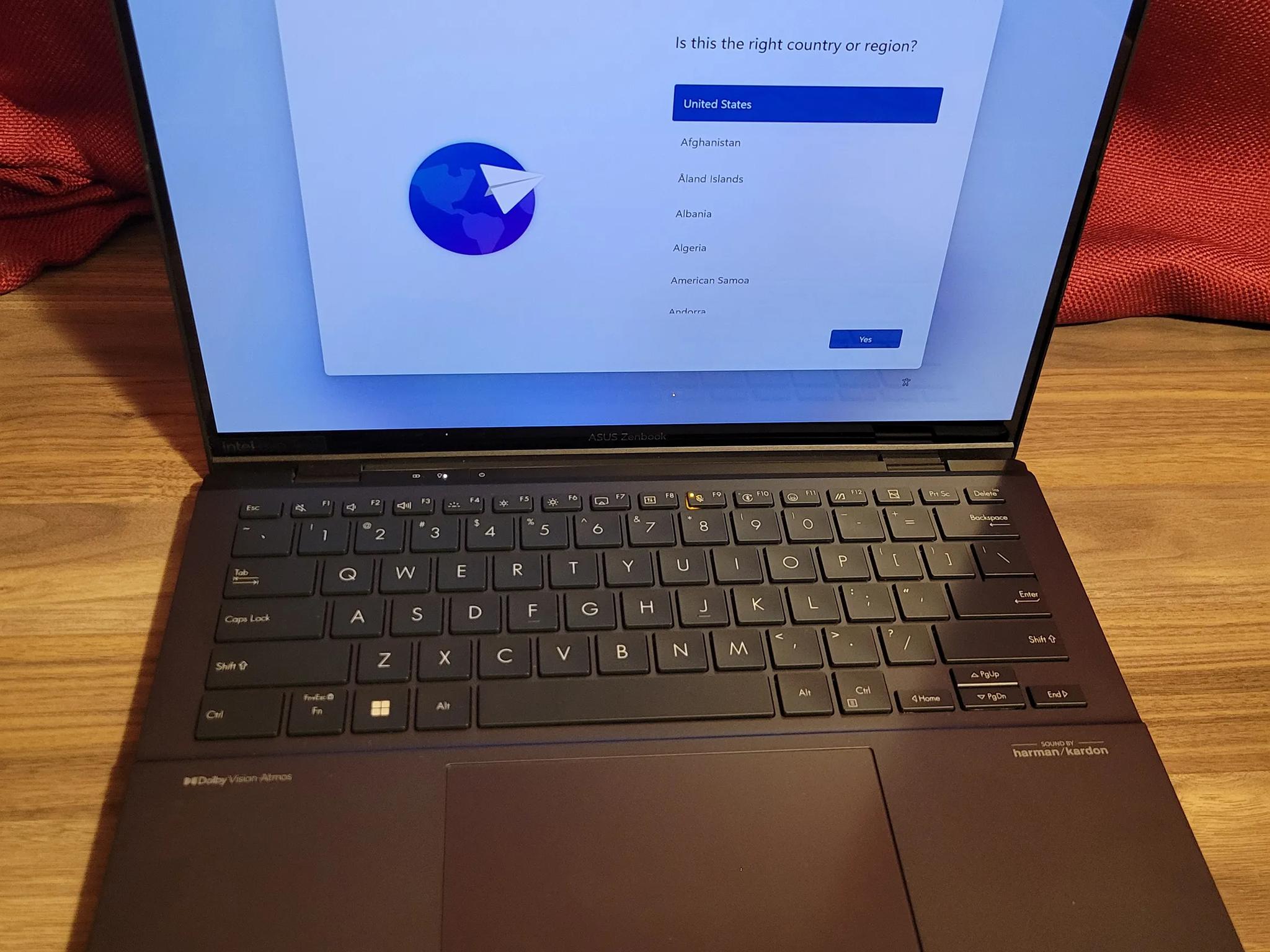 Asus Zenbook Duo Dual Laptop - Core Ultra 9 - 1tb ssd - 14" OLED Touch Screen