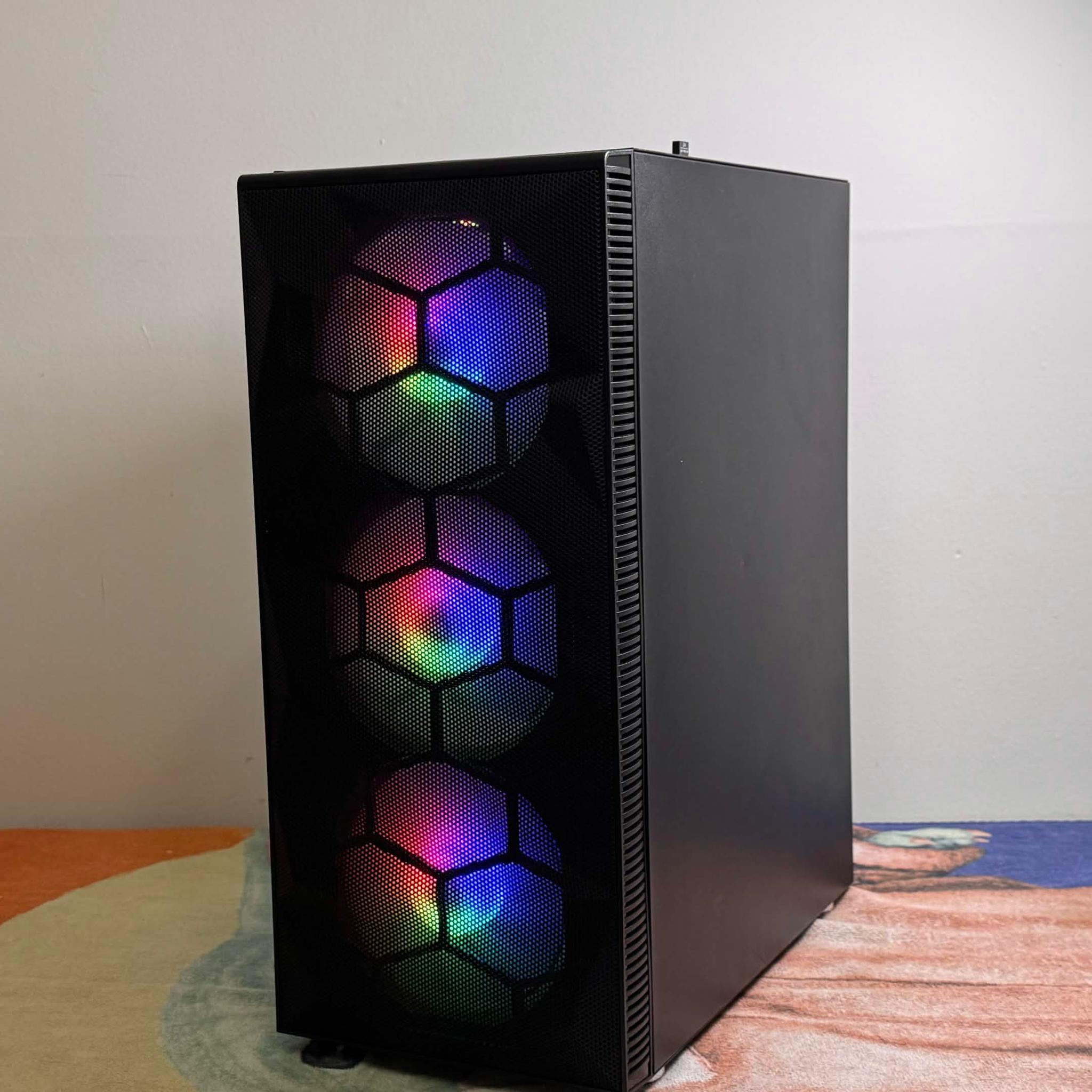 Gaming PC: Ryzen 5 7600x / MSI GeForce RTX 5070 12G SHADOW 3X OC / 32GB RAM