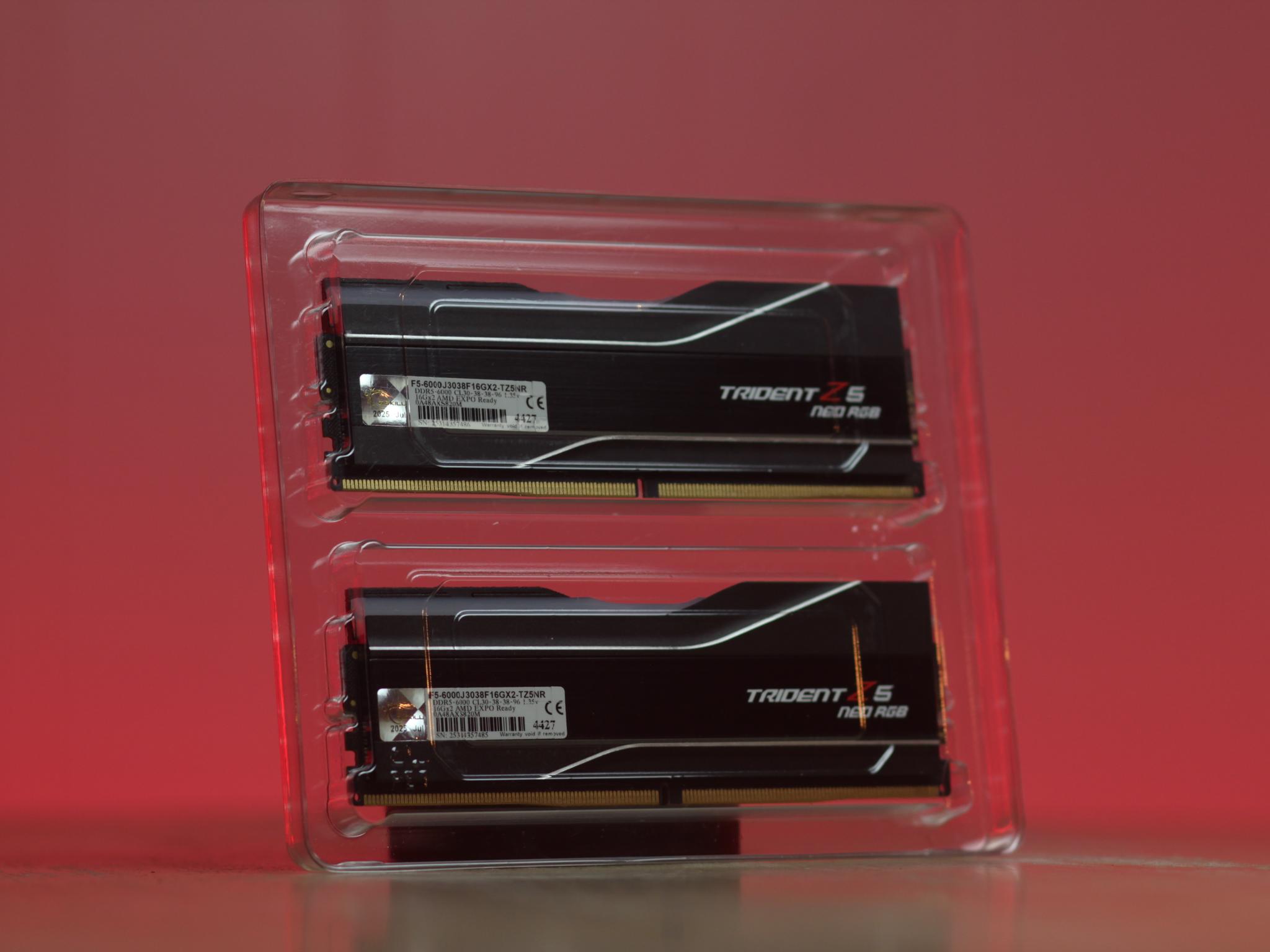 32GB DDR5-6000 CL30 G.Skill Trident Z5 Neo (2x16GB) Black