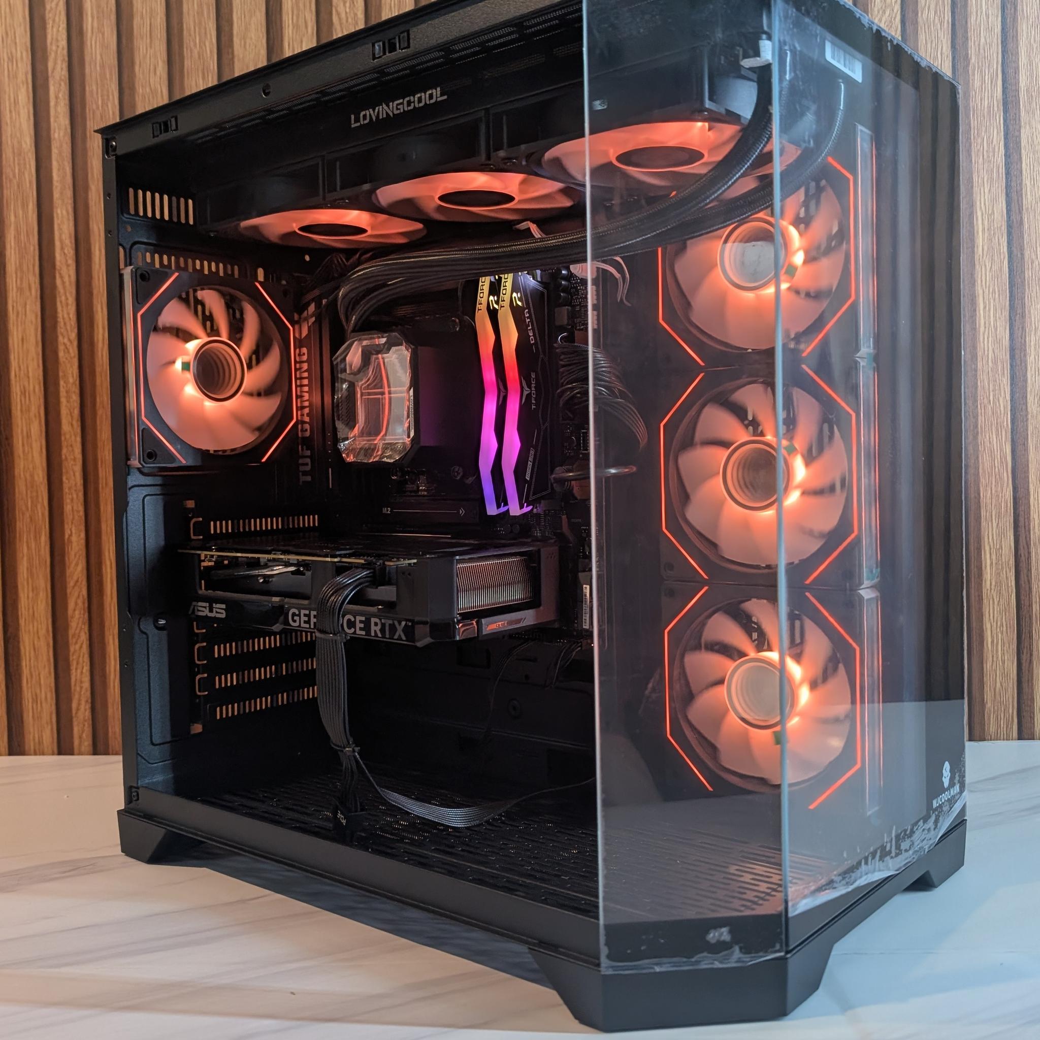RTX 4070 | RYZEN 5 7600X | 16GB DDR5 | 1TB NVME | 360MM AIO