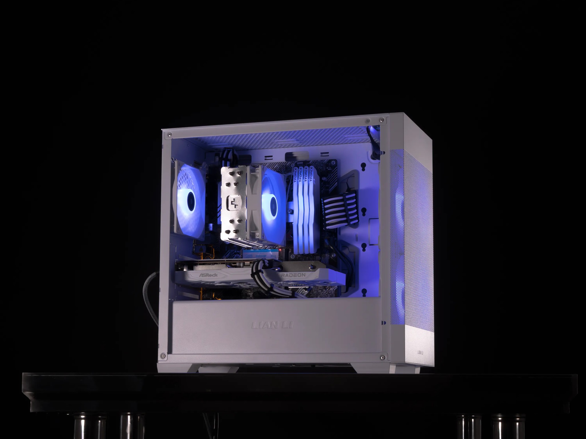 🧊 Glacier 🧊 AMD RX 6600 / AMD R5 4500 / 1TB NVME / 32GB DDR4 Ram / Air Cooler / Windows 11 Pro