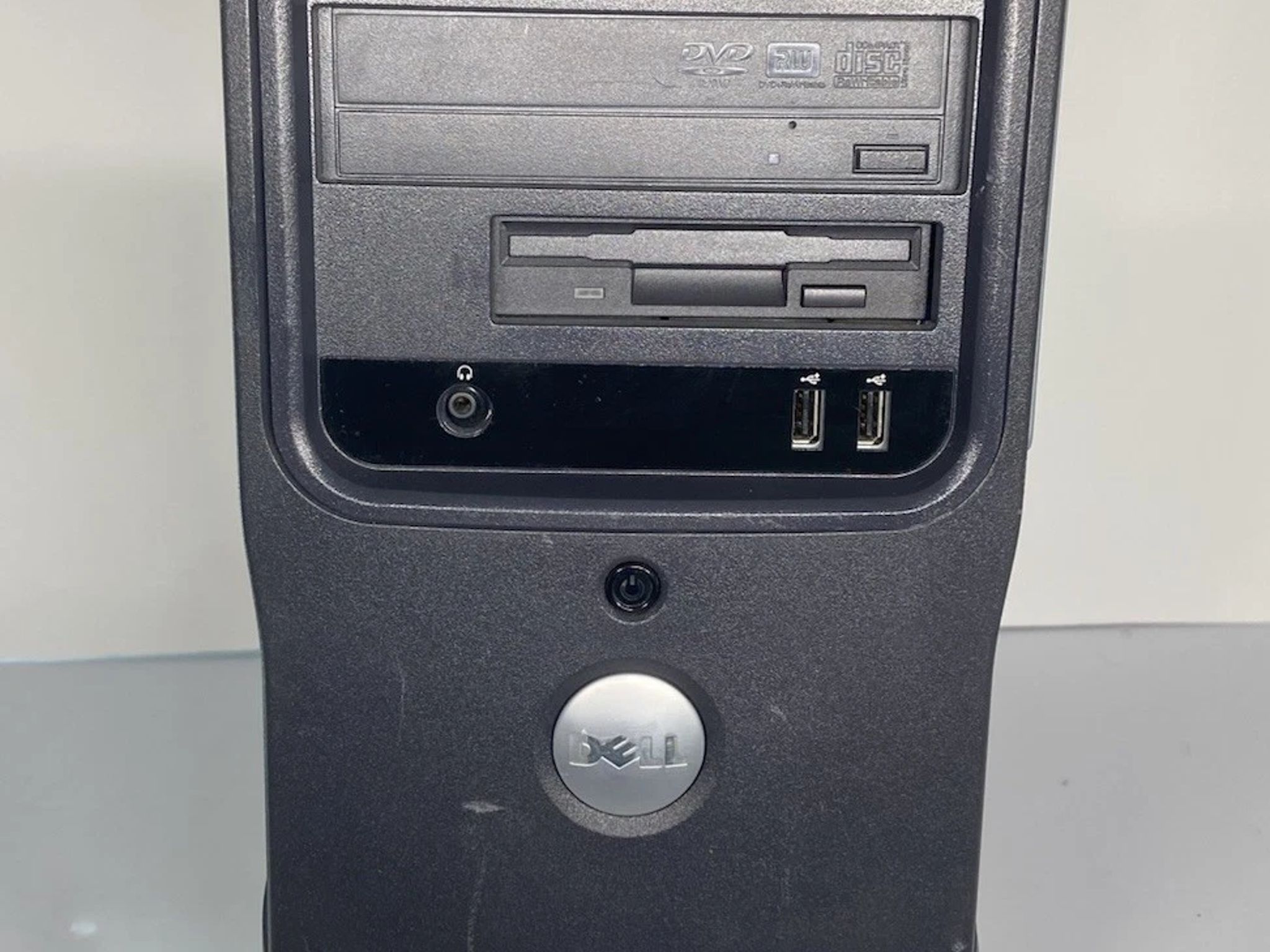 Dell Dimension 3100 Pentium 4 3.00 GHz 2 GB RAM PC 250 GB HDD NO OS read descr