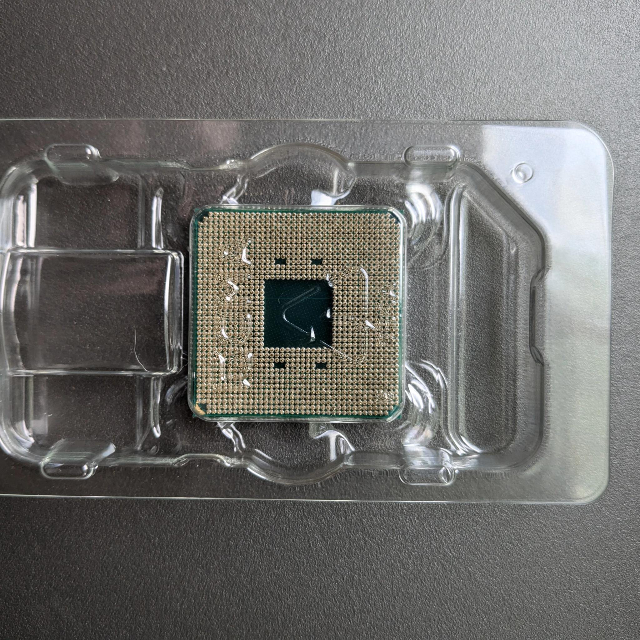 Gently Used AMD Ryzen 7 3700X